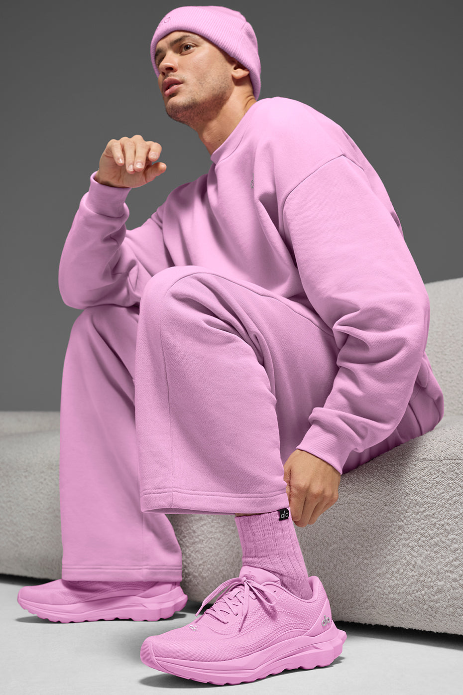 Alo Yoga ALO Runner - Candy Heart Pink