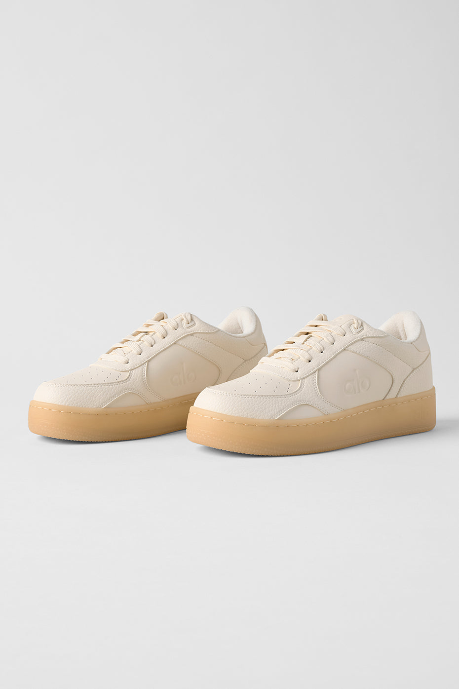 Alo Yoga ALO Recovery Mode Sneaker - Clay