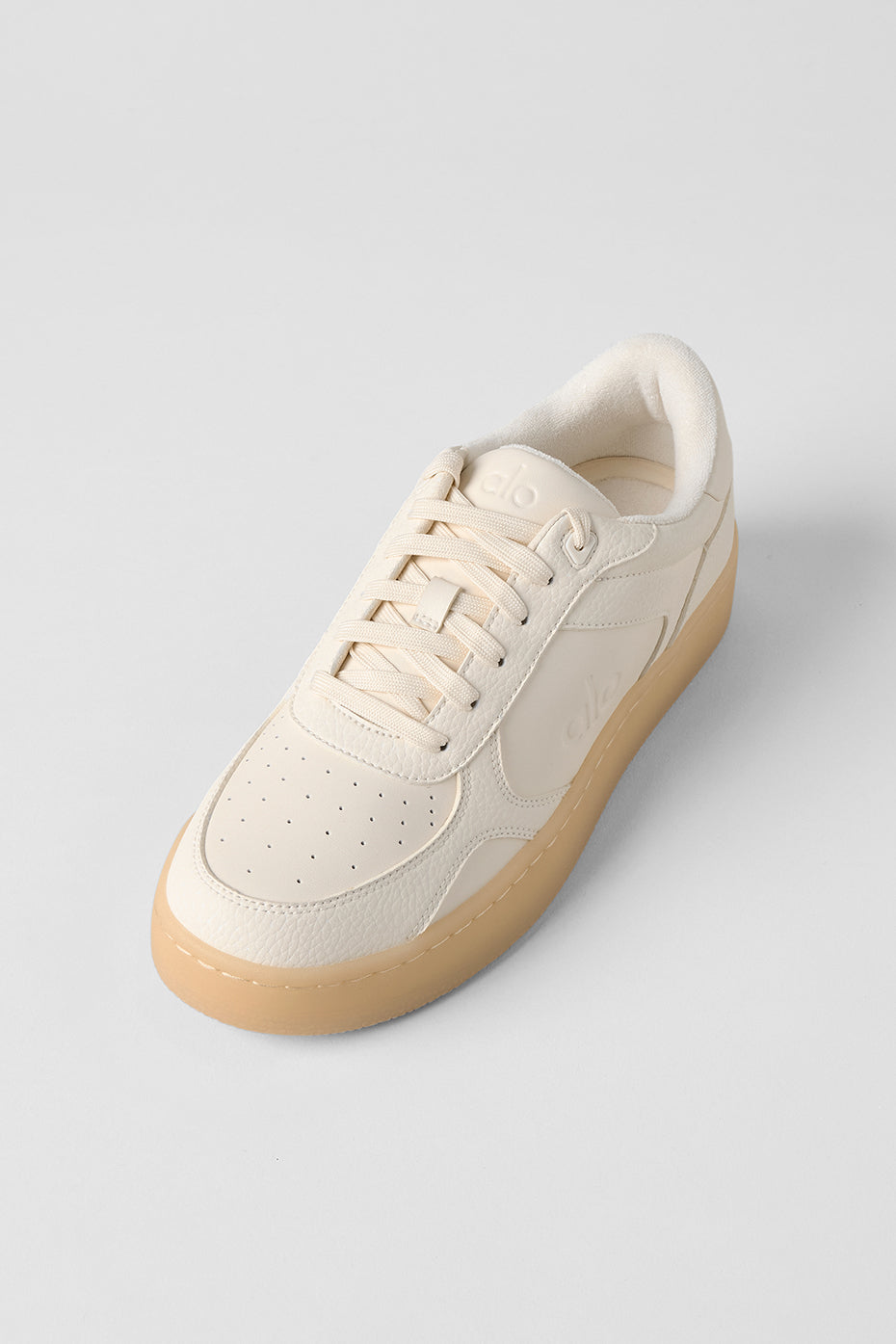 Alo Yoga ALO Recovery Mode Sneaker - Clay