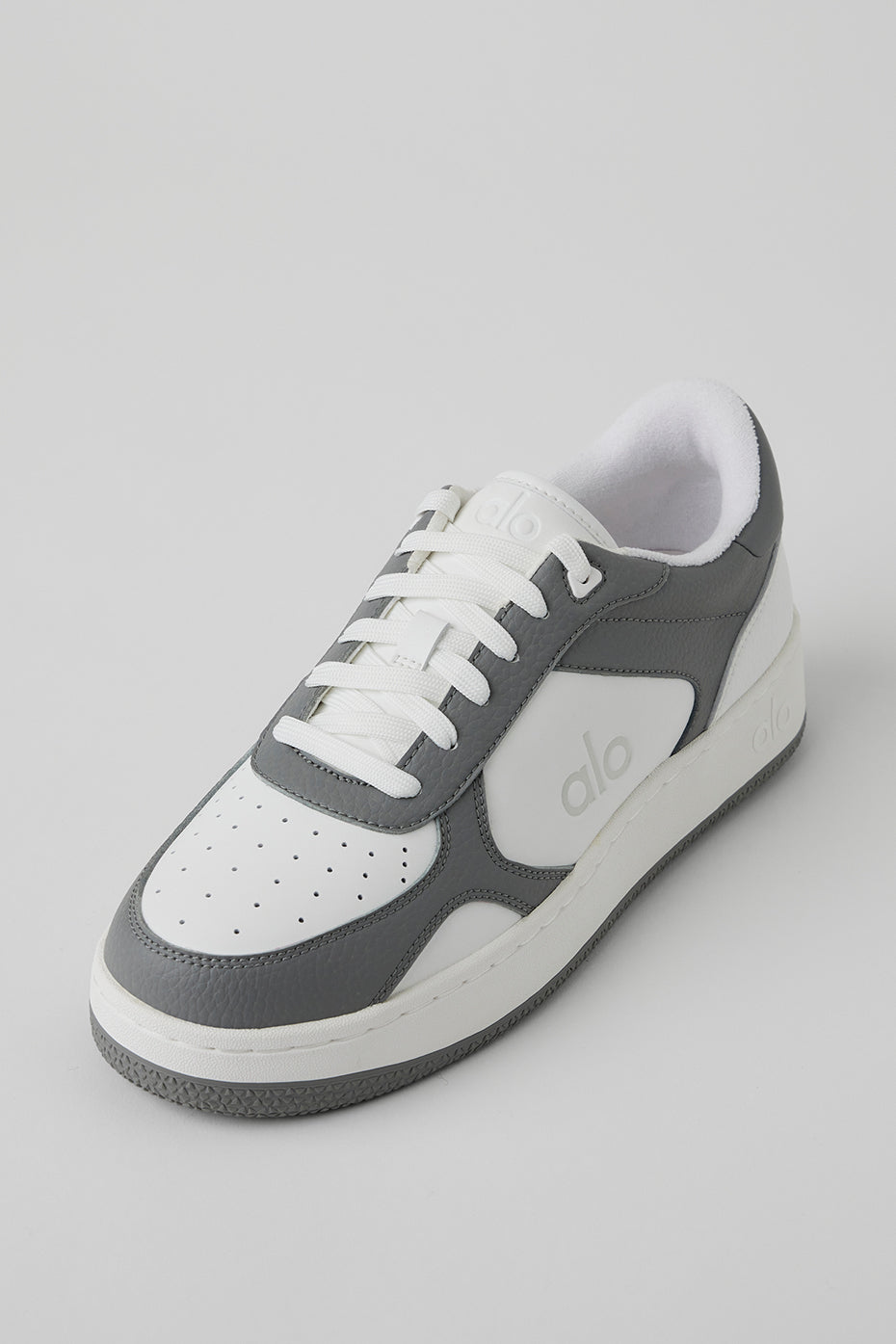 Alo Yoga ALO Recovery Mode Sneaker - Grey/White