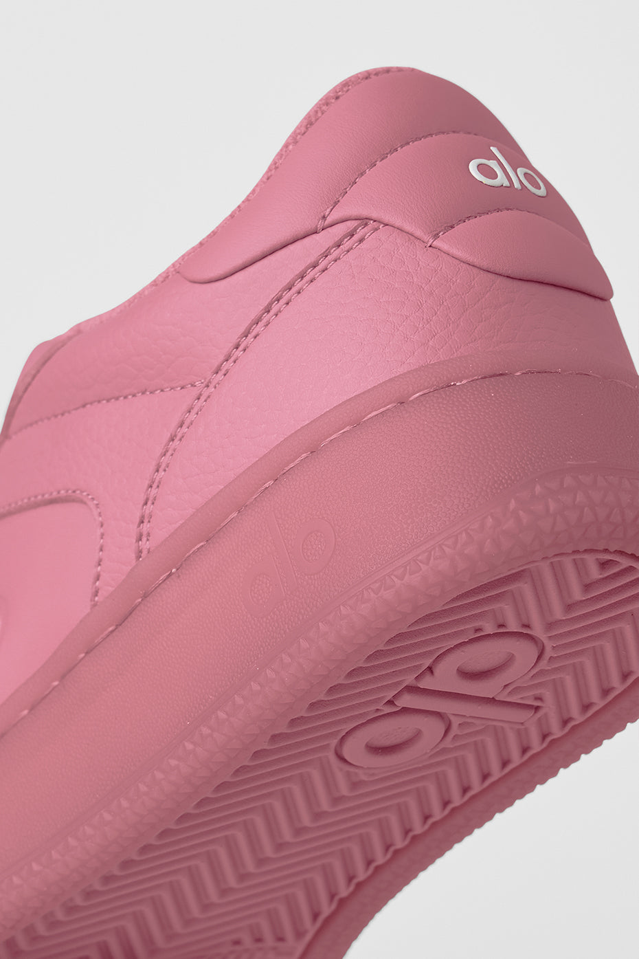 Alo Yoga ALO Recovery Mode Sneaker - Pink Wild Rose