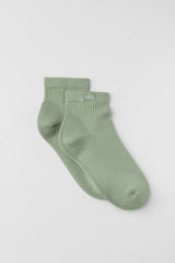 Alo Yoga Quarter Crew Street Sock - Dune Grass
