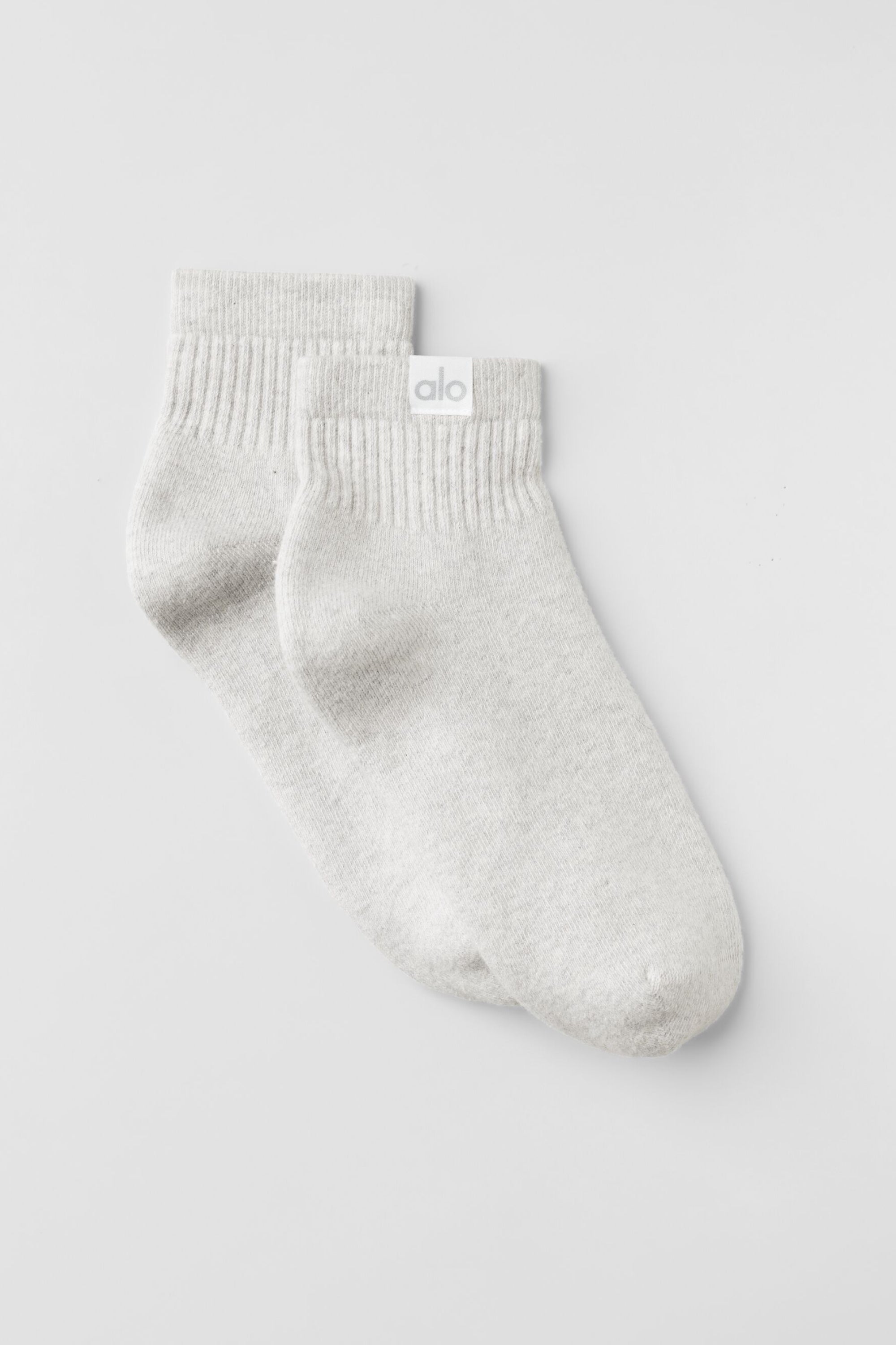 Alo Yoga Quarter Crew Street Sock - White Heather