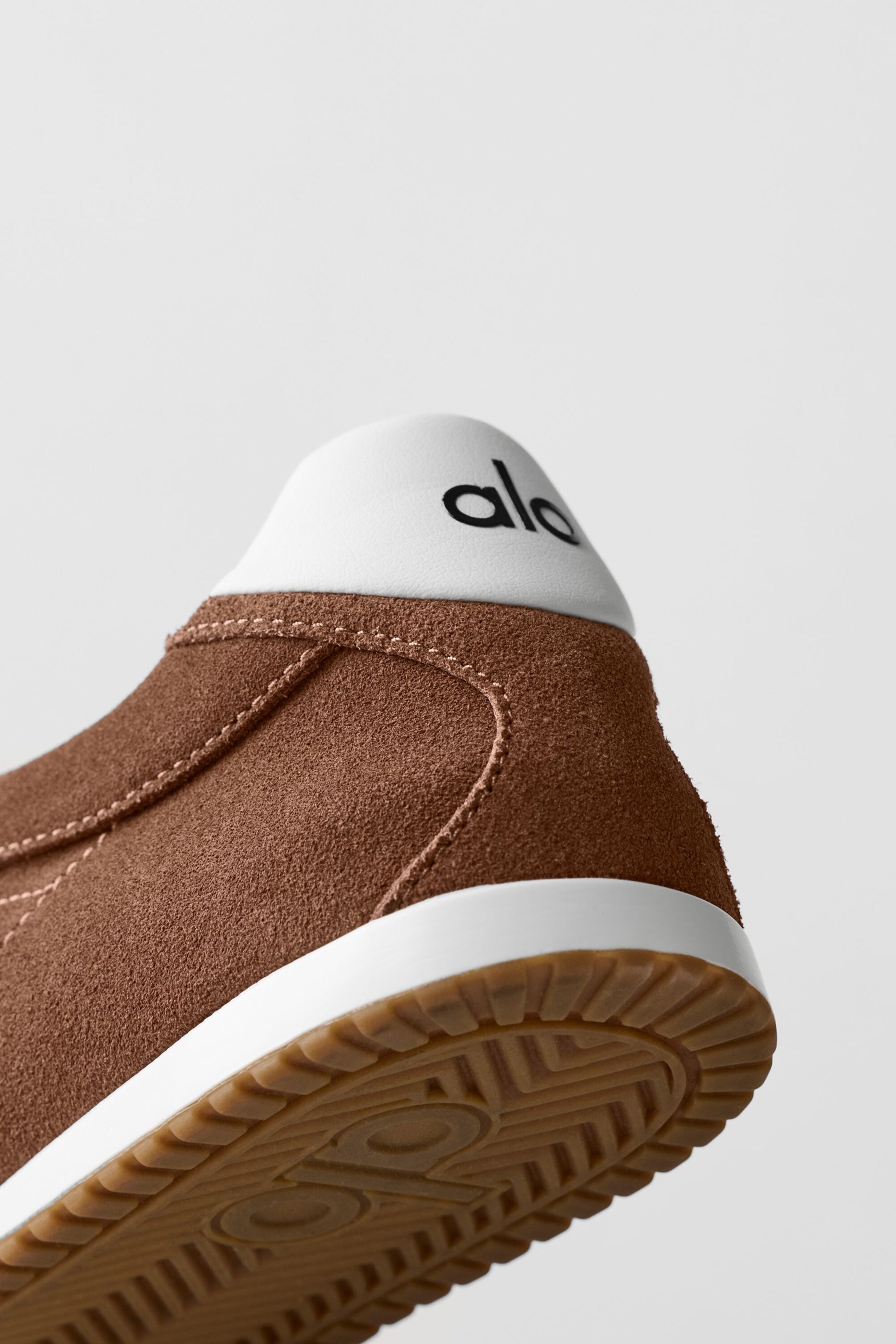 Alo Yoga ALO Sunset Sneaker - Rich Sun Kissed Brown