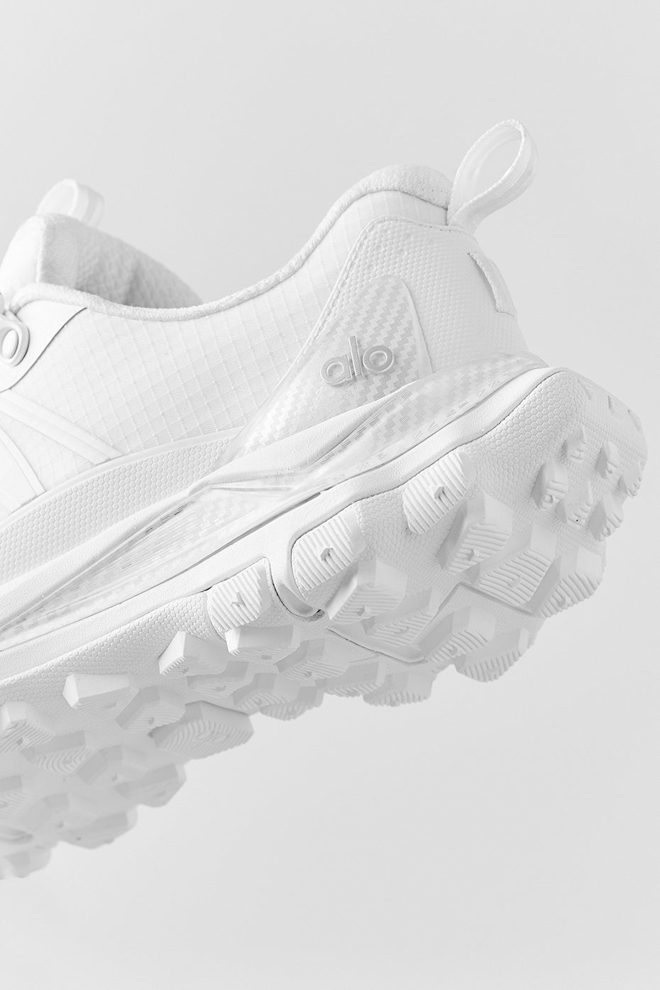 Alo Yoga ALO Trail - White