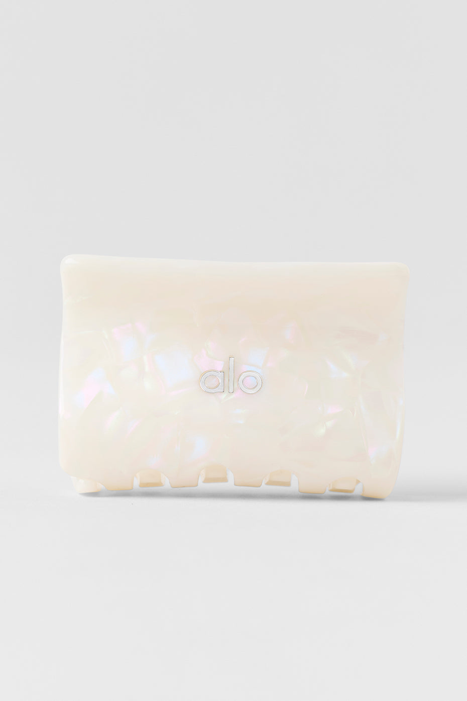 Alo Yoga Effortless Claw Clip - White Pearl