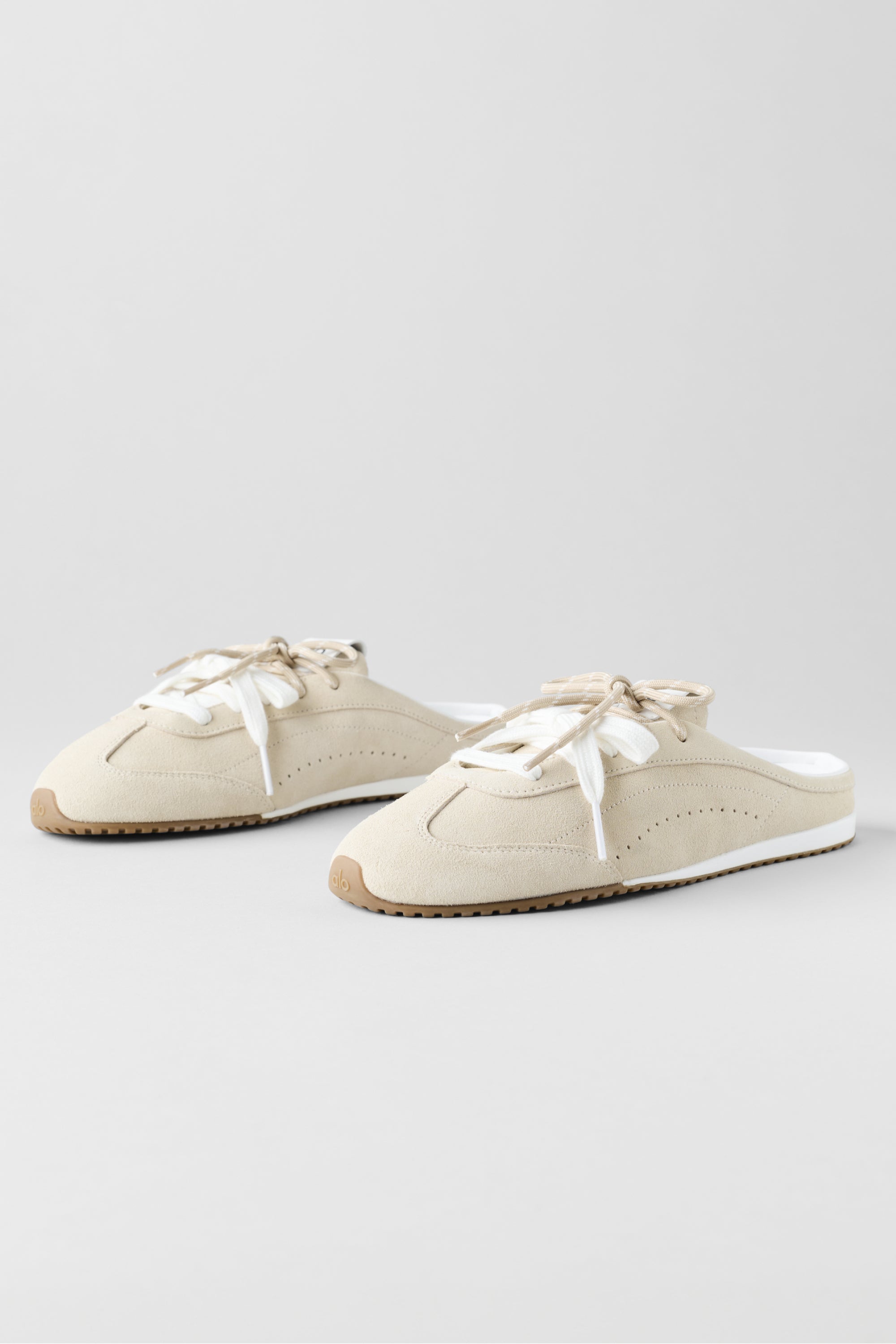 Alo Yoga ALO Sunset Sneaker Mule - Sandstone