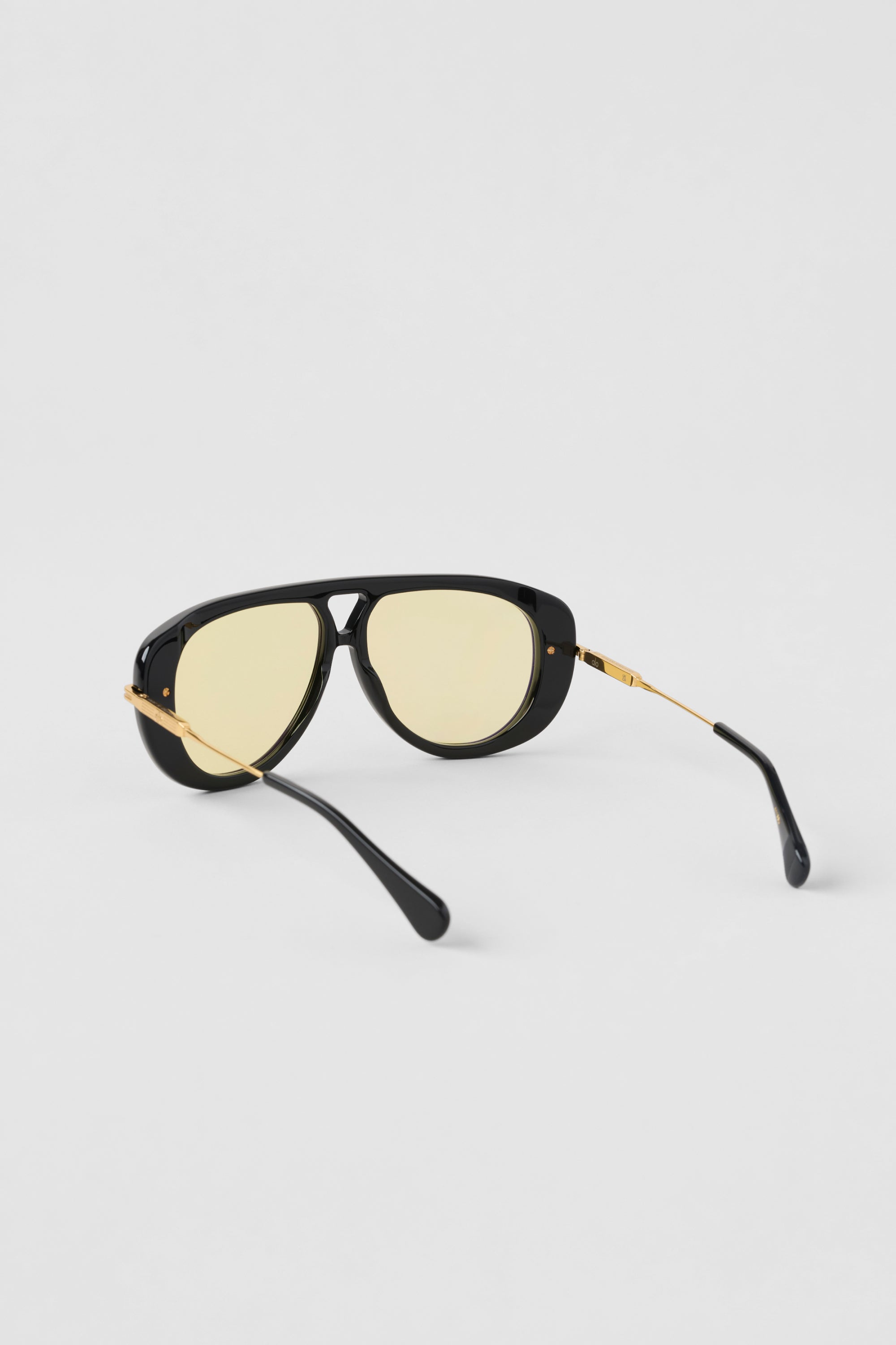 Alo Yoga ALO Aviator Sunglasses - Black/Yellow