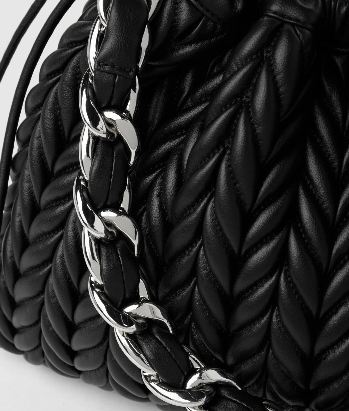 KarlLagerfeld Kweave Chain Shoulder Bag Black-Nickel