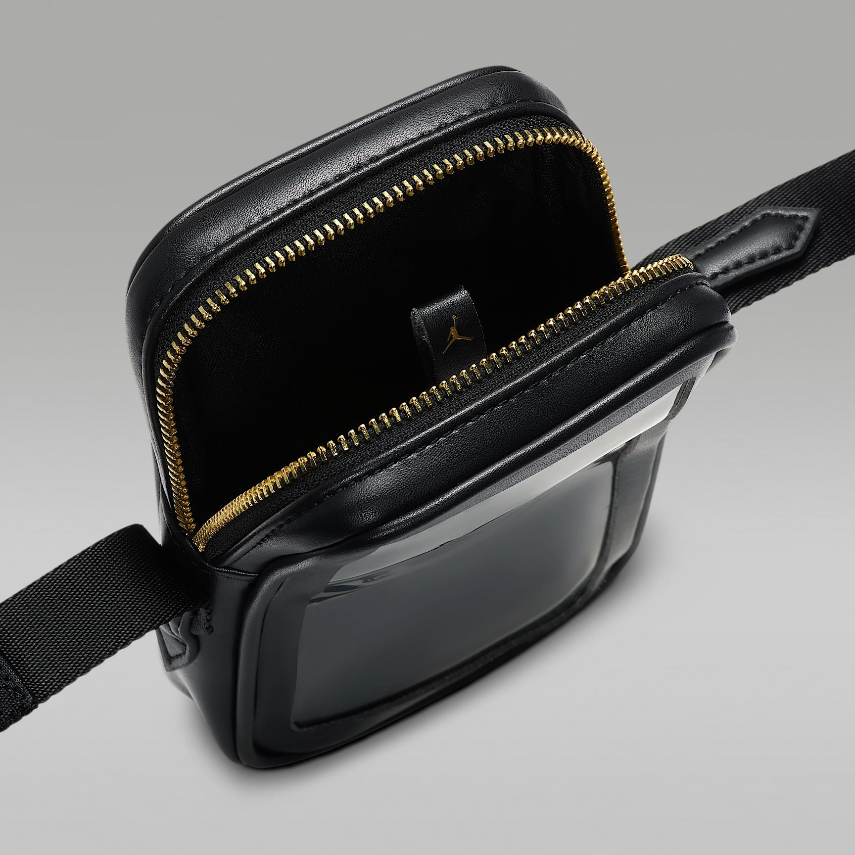 Nike Jordan Trophy Phone Crossbody