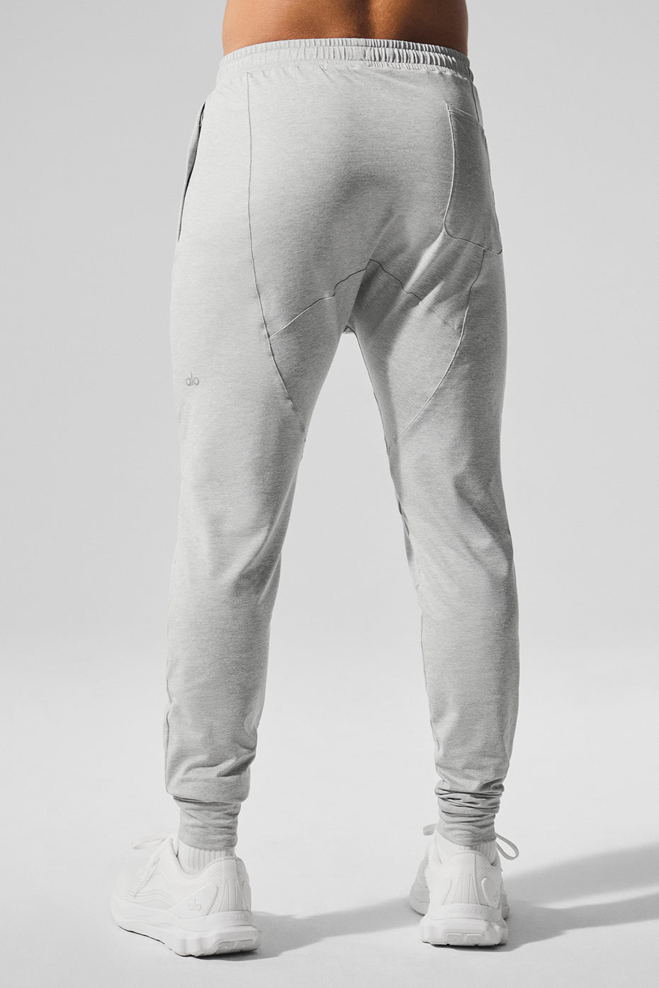 Alo Yoga Conquer Revitalize Pant - Athletic Heather Grey