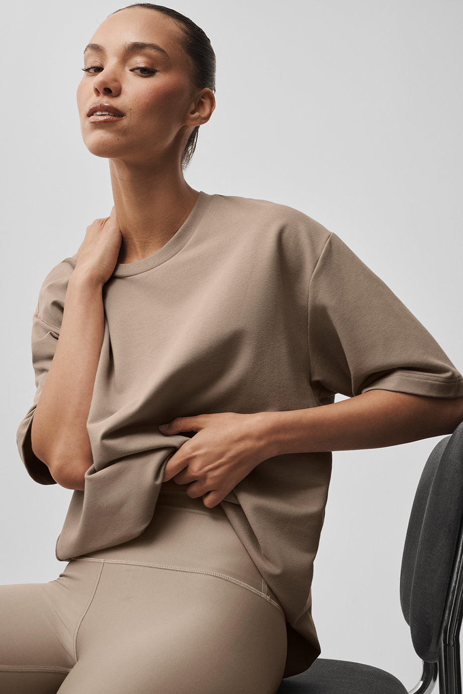 Alo Yoga Double Take Short Sleeve - Gravel