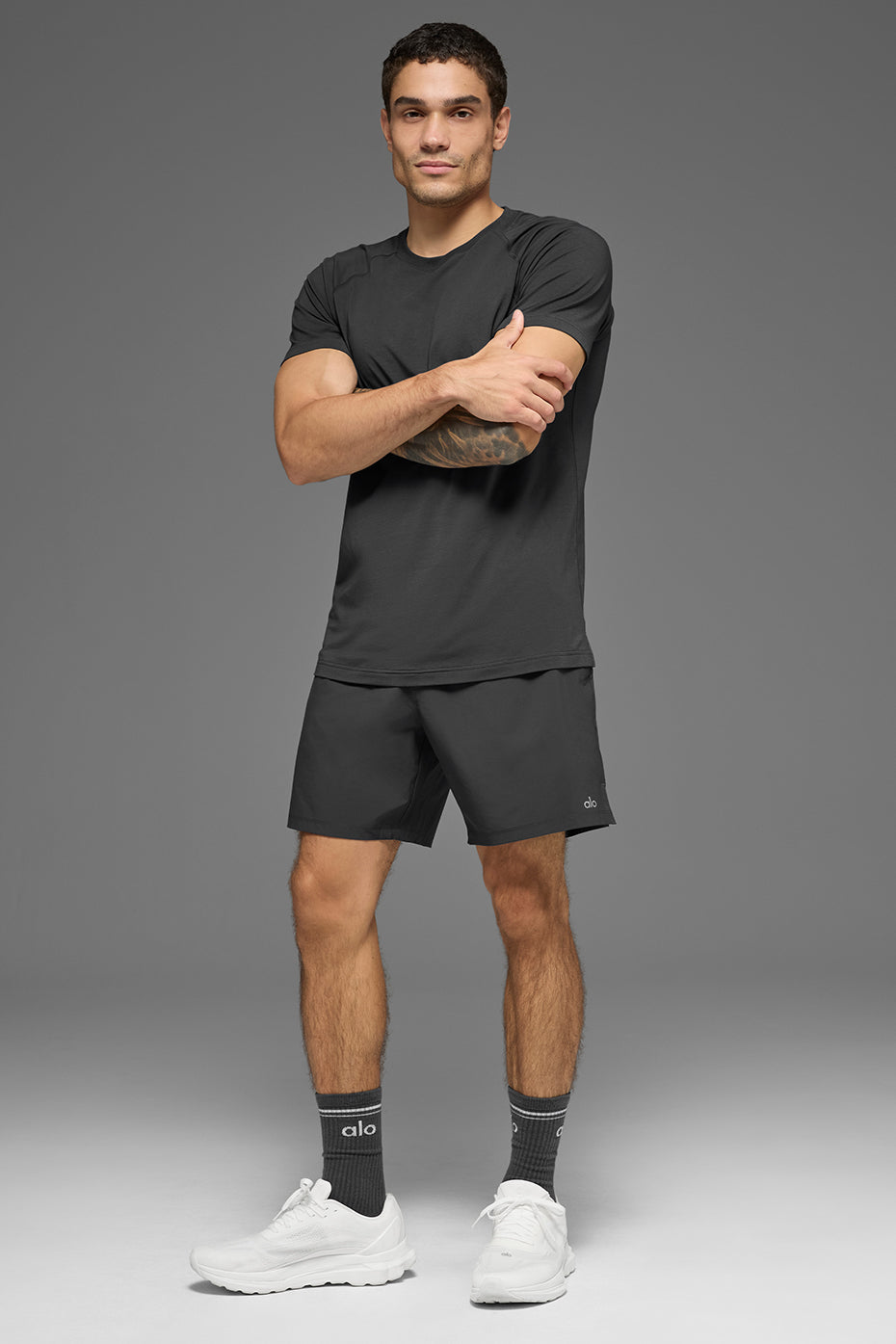 Alo Yoga ALO Vapor Crewneck Short Sleeve - Anthracite