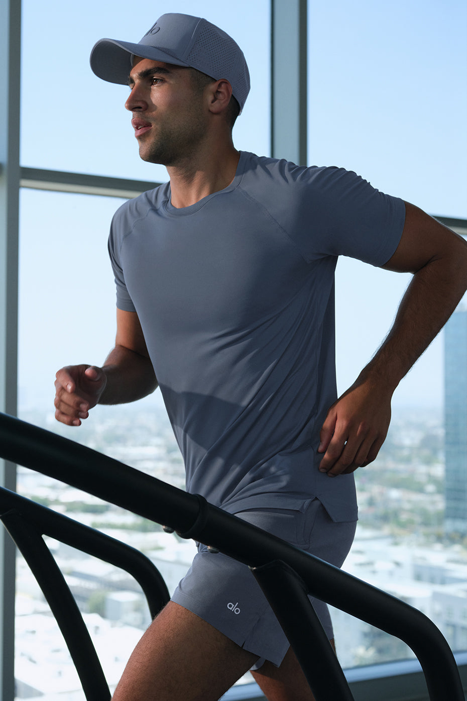 Alo Yoga Idol Crewneck Short Sleeve - Bluestone