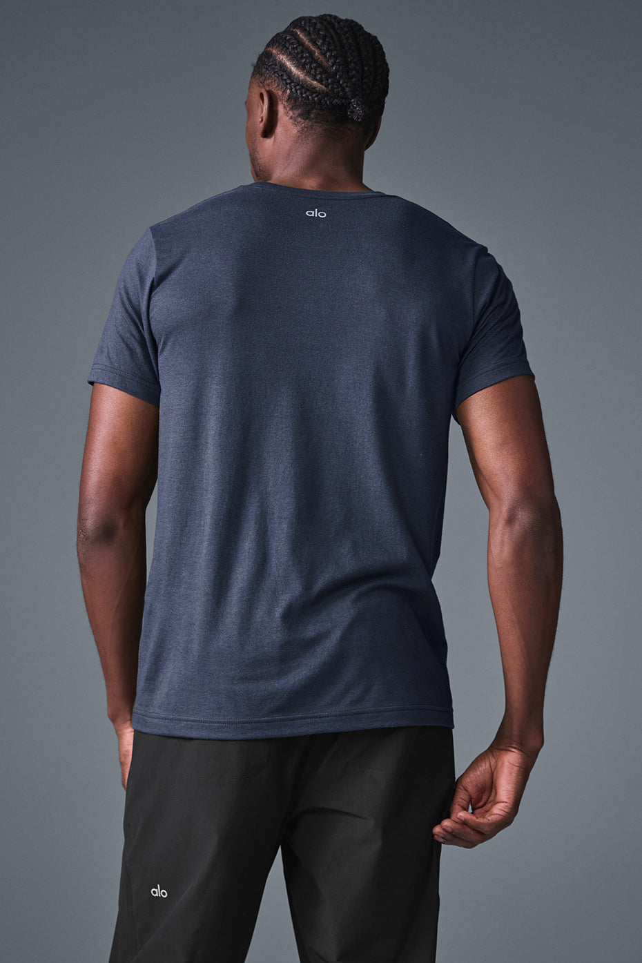 Alo Yoga Triumph Tee - Navy