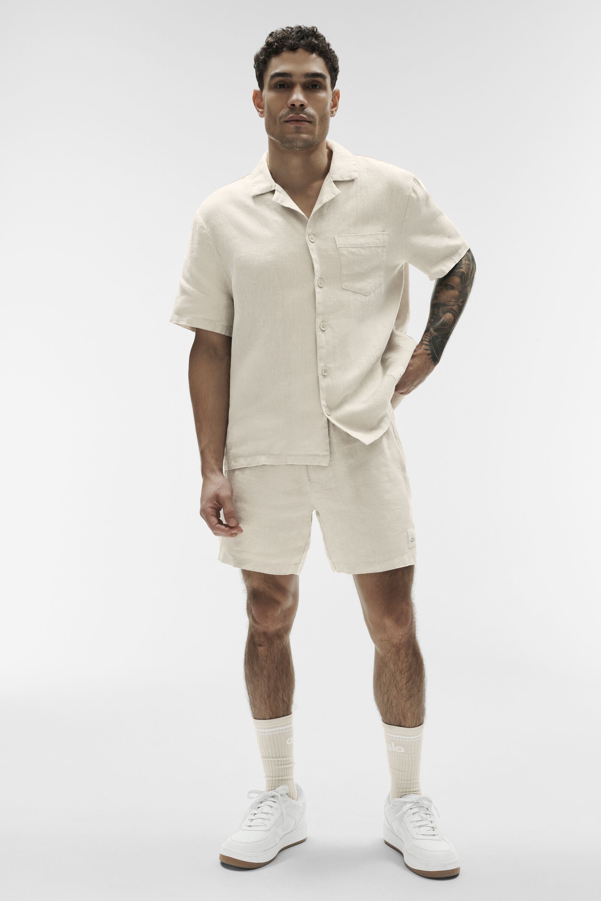 Alo Yoga Linen Days Short Sleeve Button Up - Bone