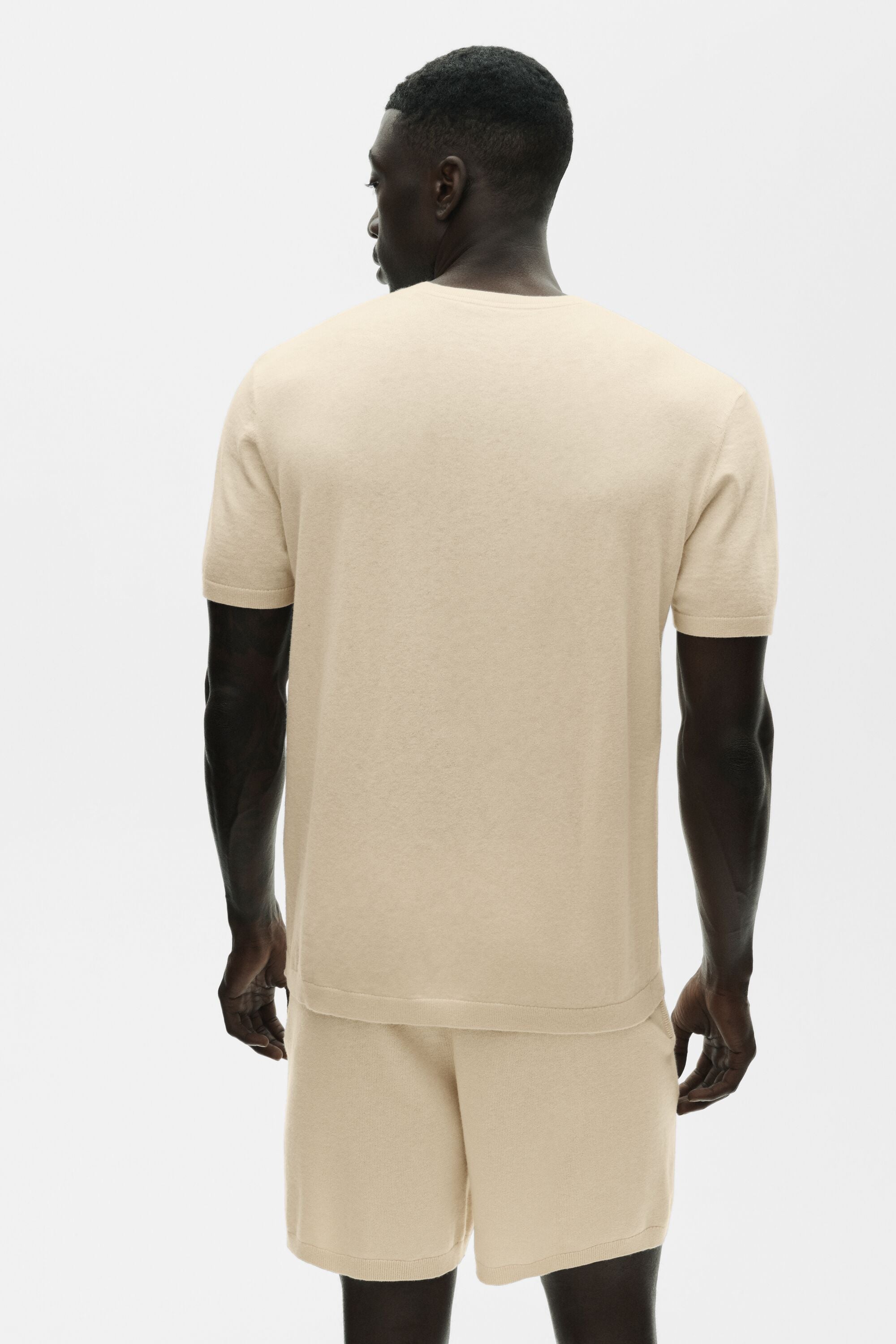 Alo Yoga Cotton Cashmere Ever Soft Short Sleeve Crew - Sandy Beige