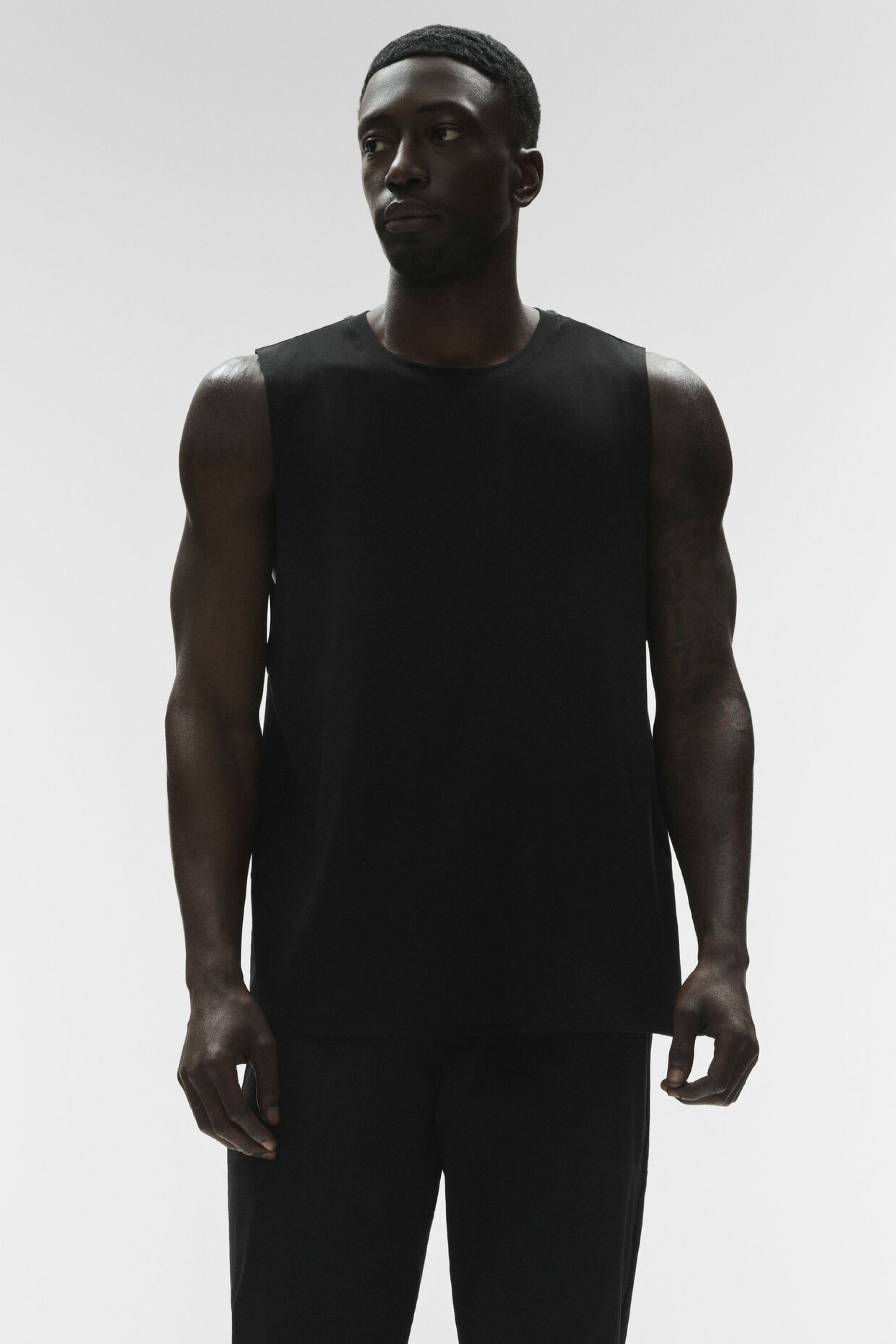 Alo Yoga Conquer Muscle Tank - Black