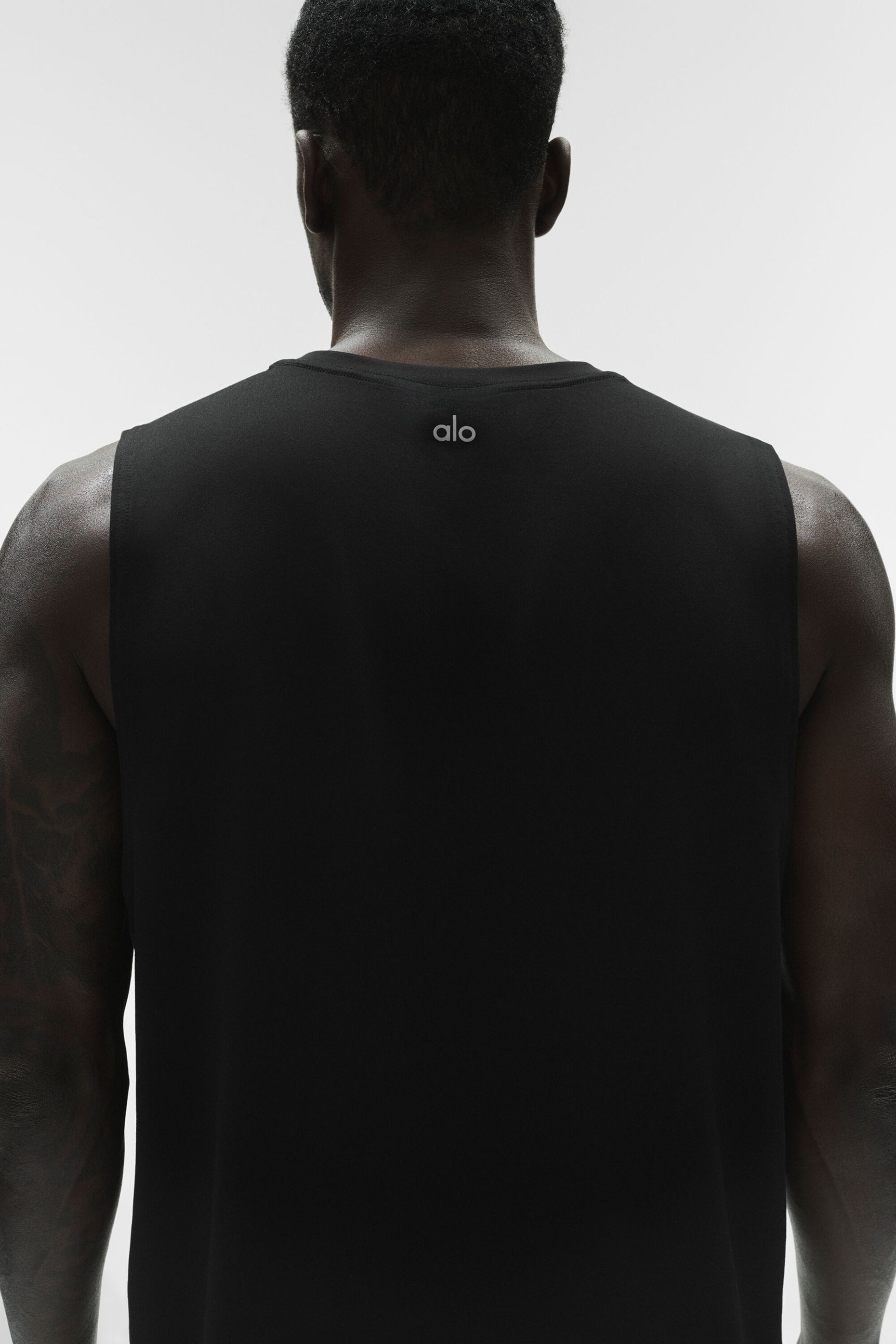 Alo Yoga Conquer Muscle Tank - Black