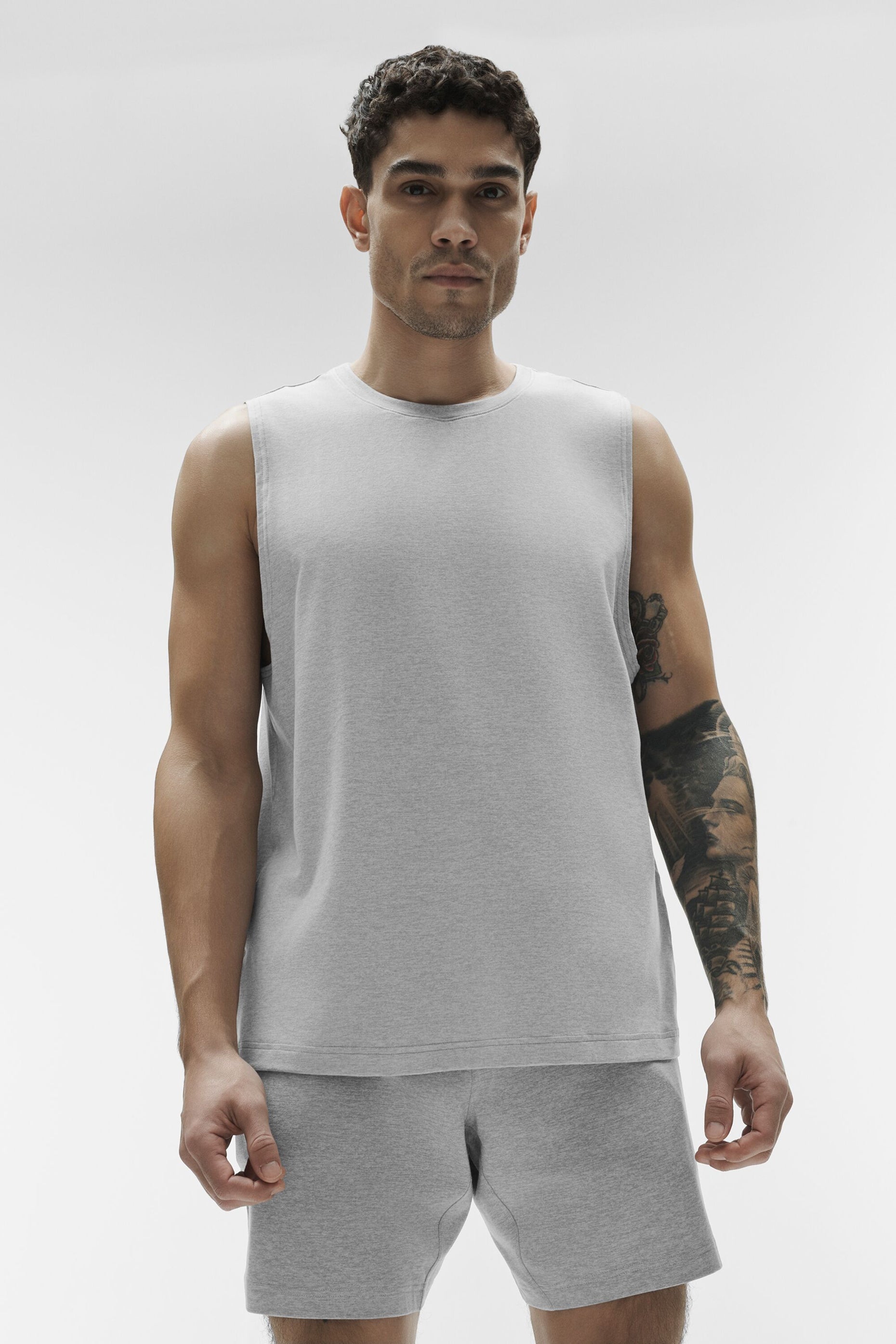 Alo Yoga Conquer Muscle Tank - Athletic Heather Grey