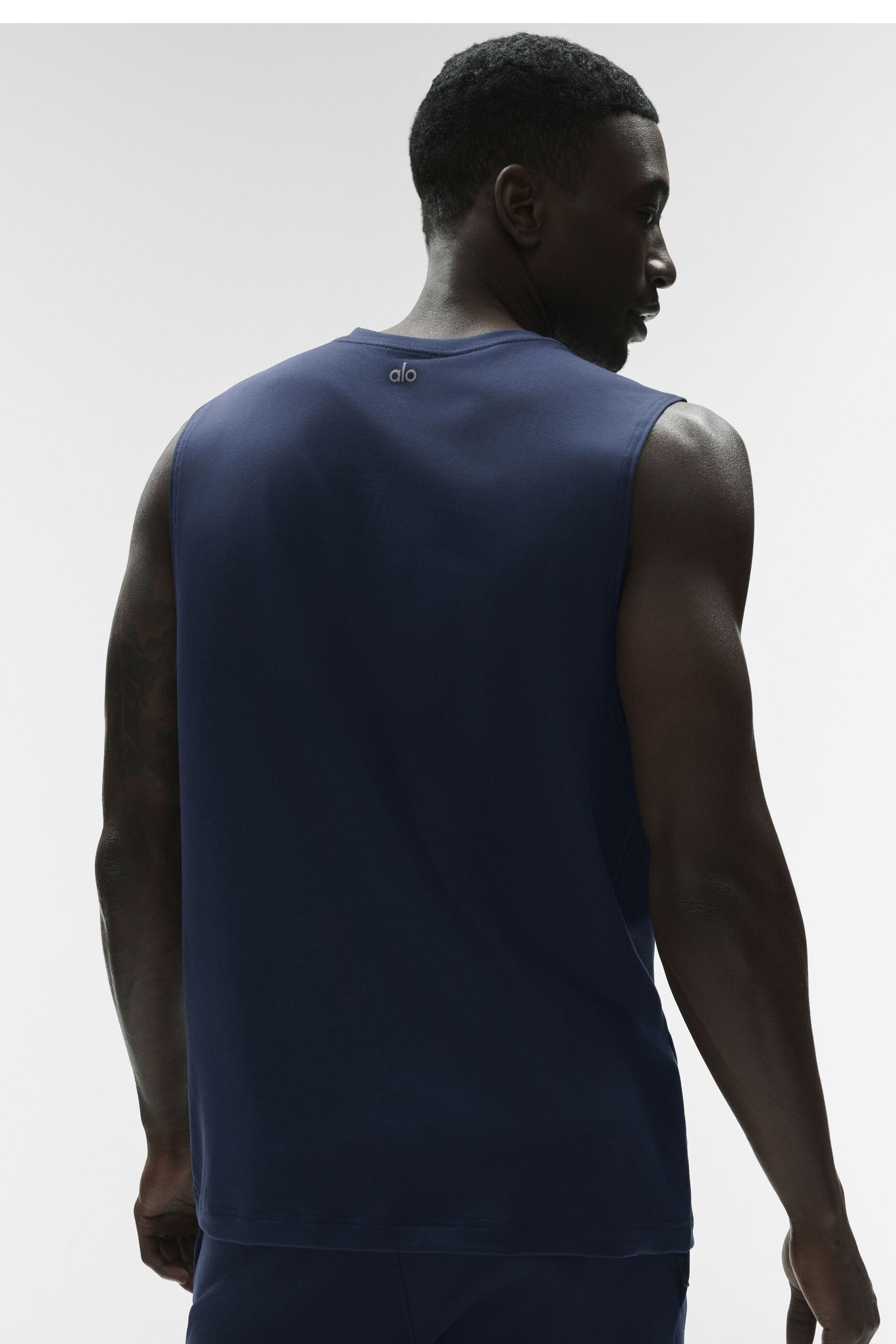 Alo Yoga Conquer Muscle Tank - Navy