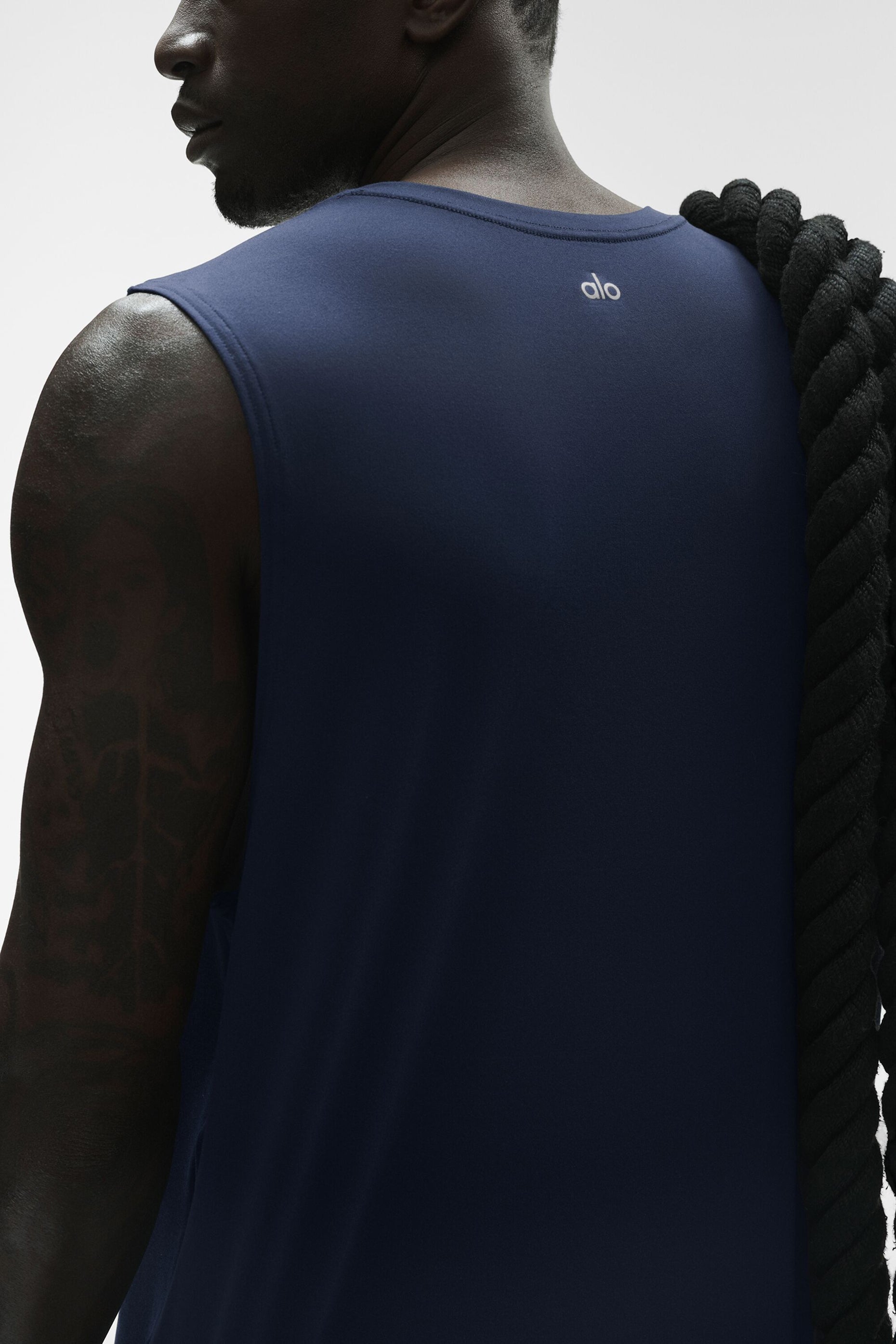Alo Yoga Conquer Muscle Tank - Navy