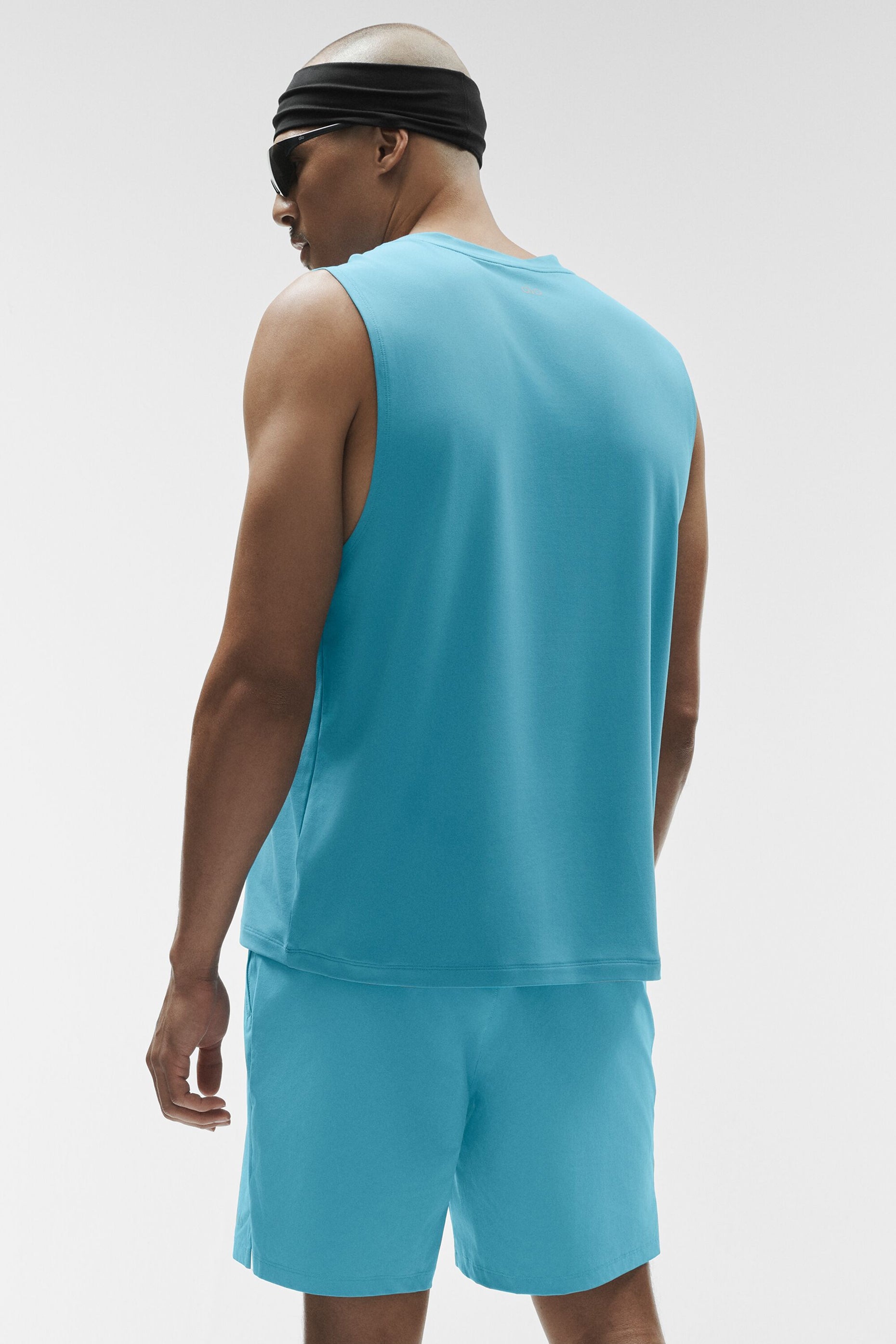 Alo Yoga Conquer Muscle Tank - Blue Breeze