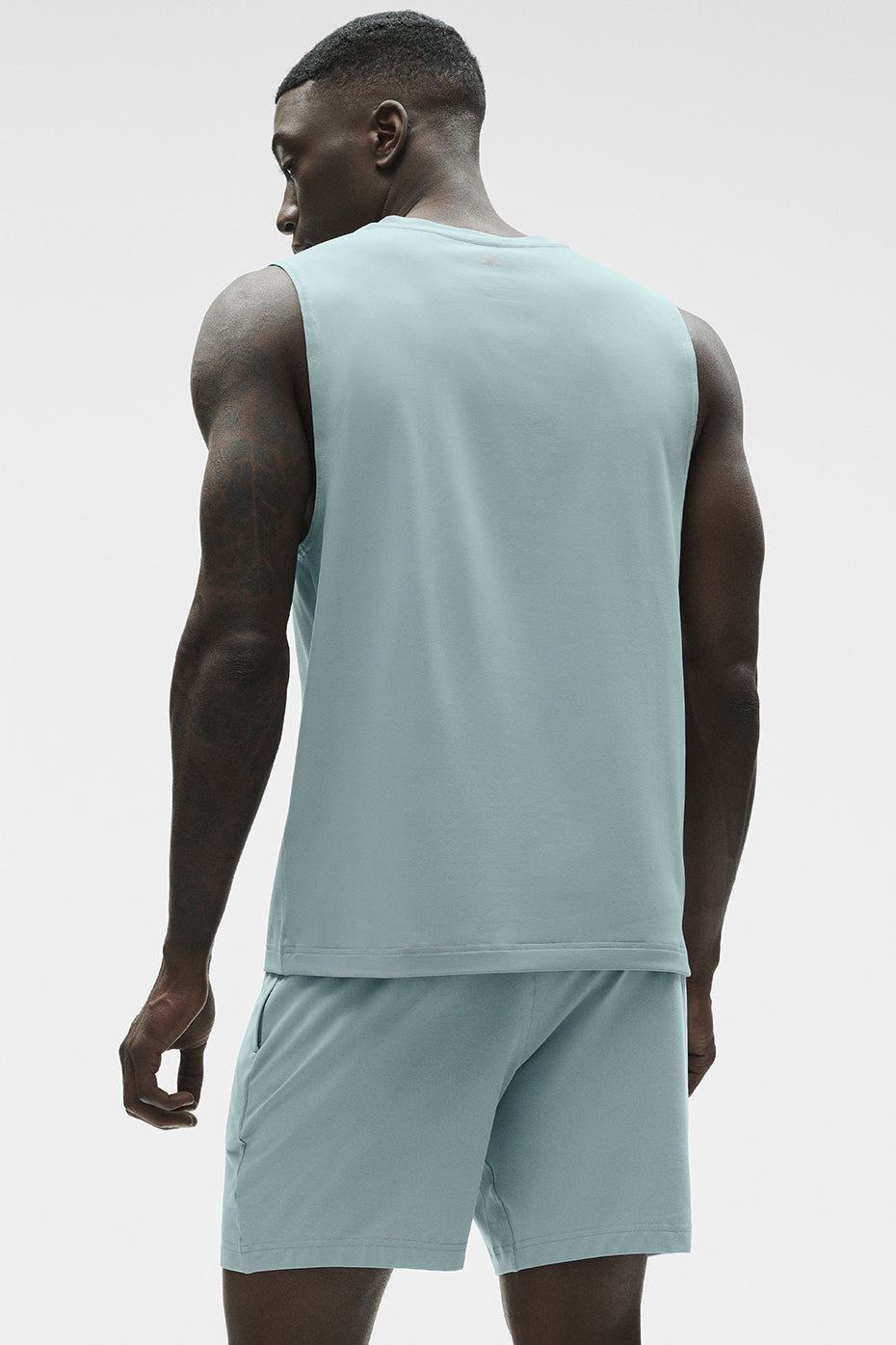 Alo Yoga Conquer Muscle Tank - Desert Sage