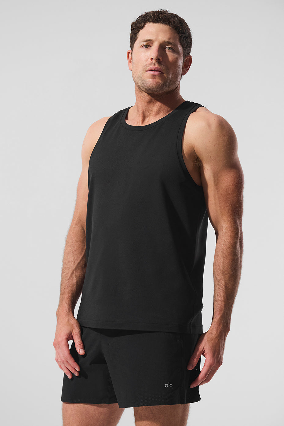 Alo Yoga Conquer Tank - Black