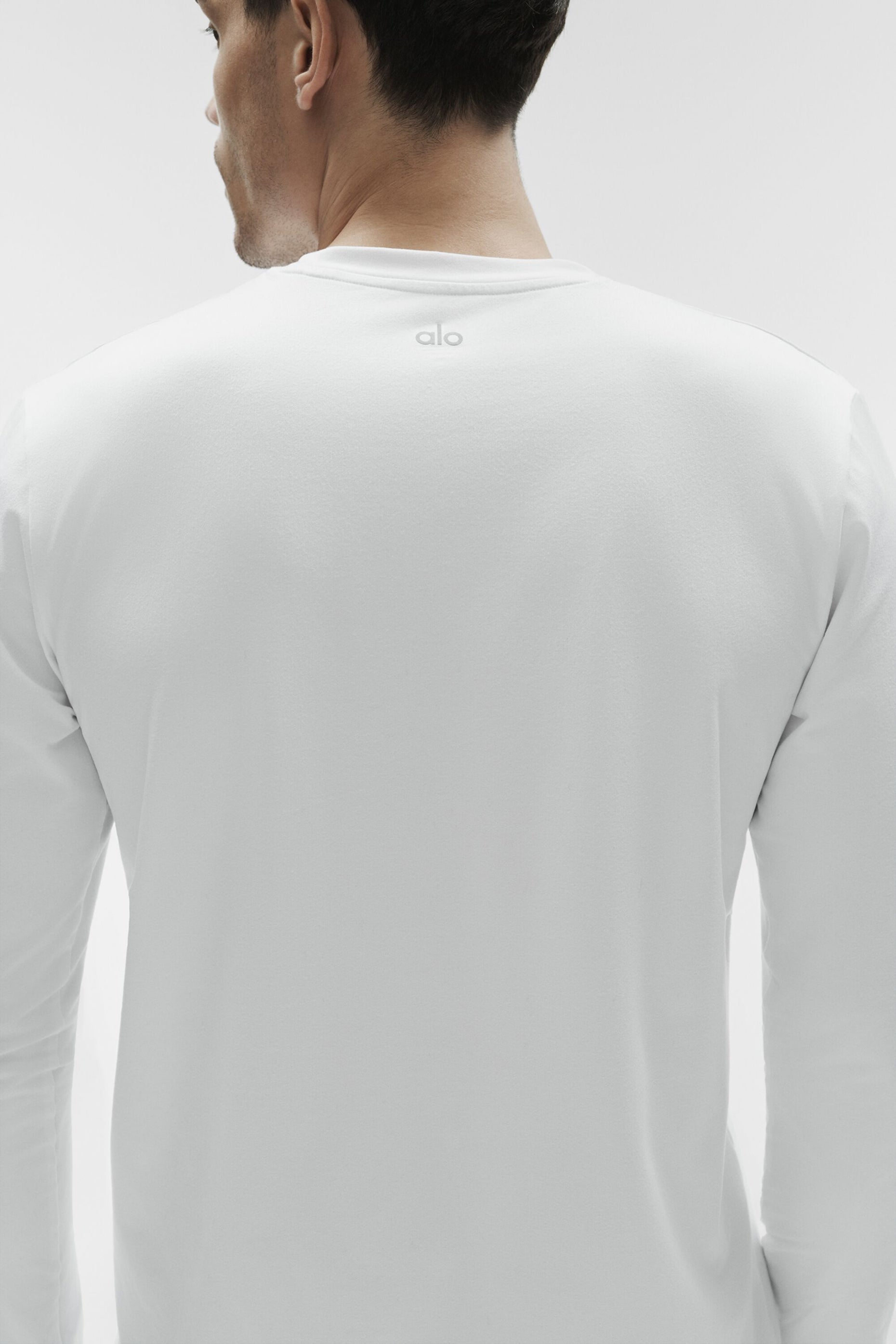 Alo Yoga Conquer Reform Crewneck Long Sleeve - White