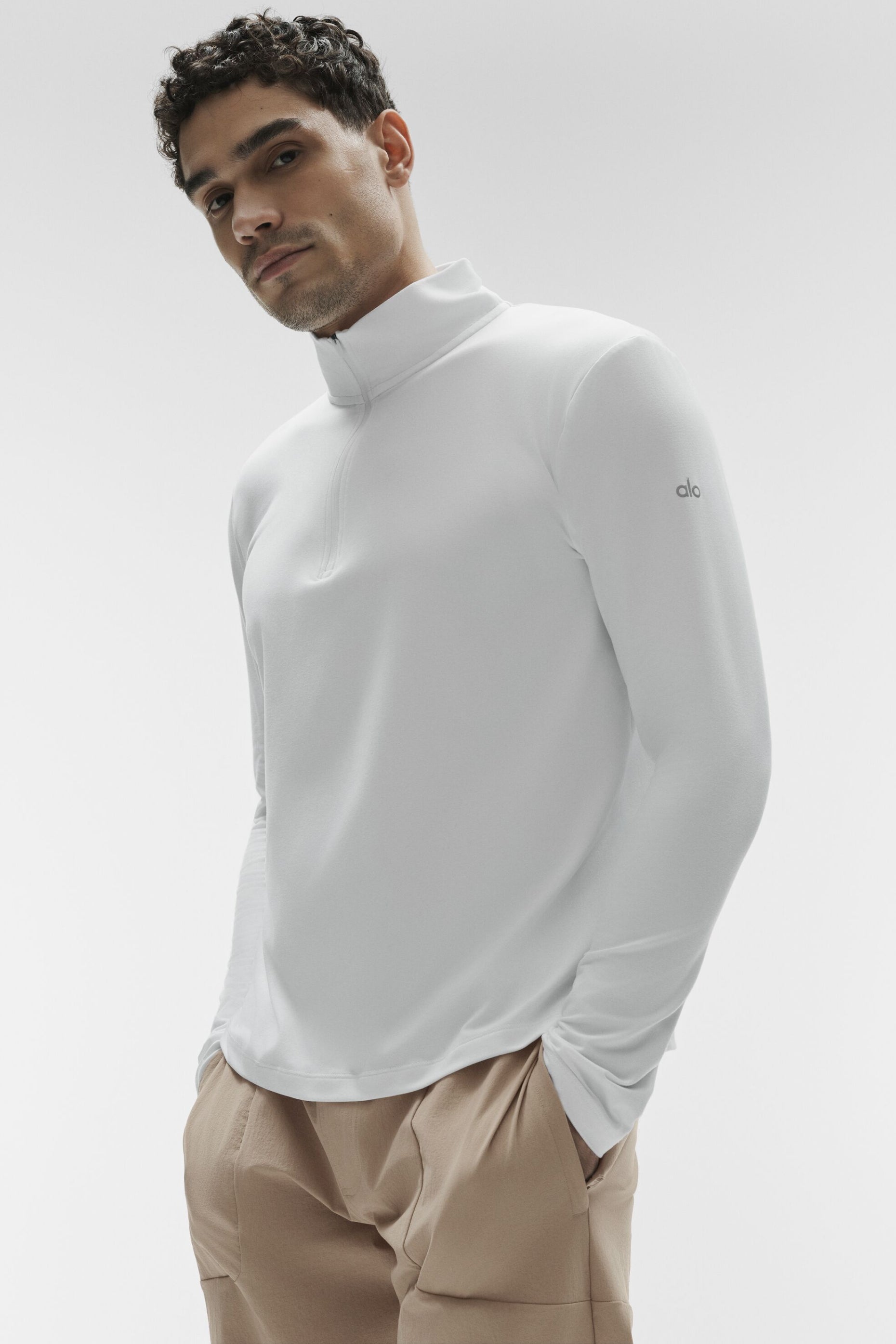 Alo Yoga Conquer 1/4 Zip Reform Long Sleeve - White
