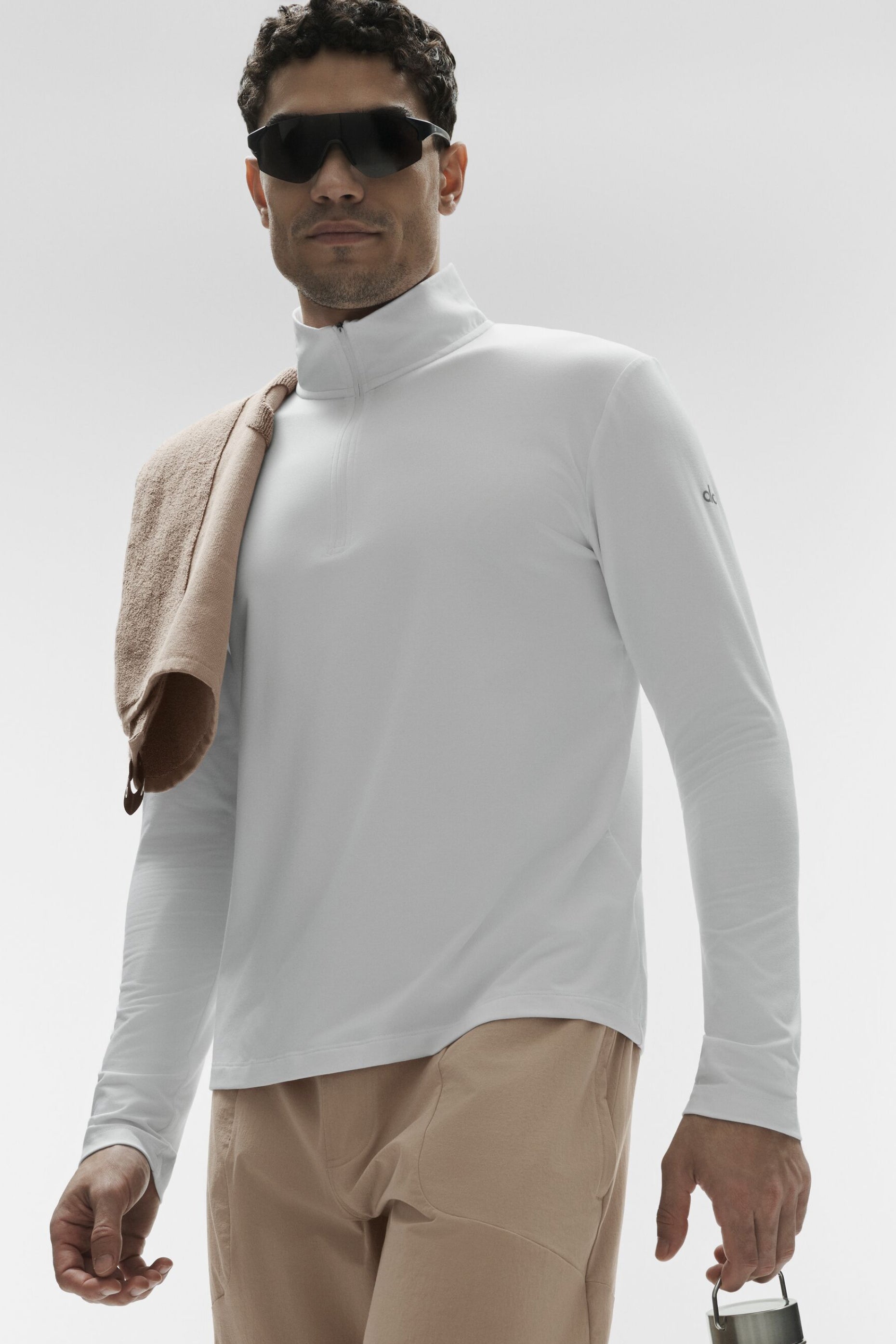Alo Yoga Conquer 1/4 Zip Reform Long Sleeve - White