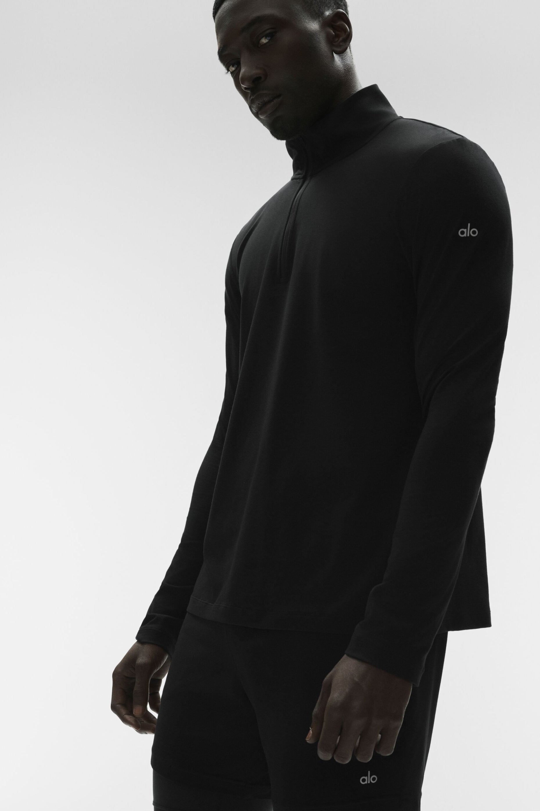 Alo Yoga Conquer 1/4 Zip Reform Long Sleeve - Black