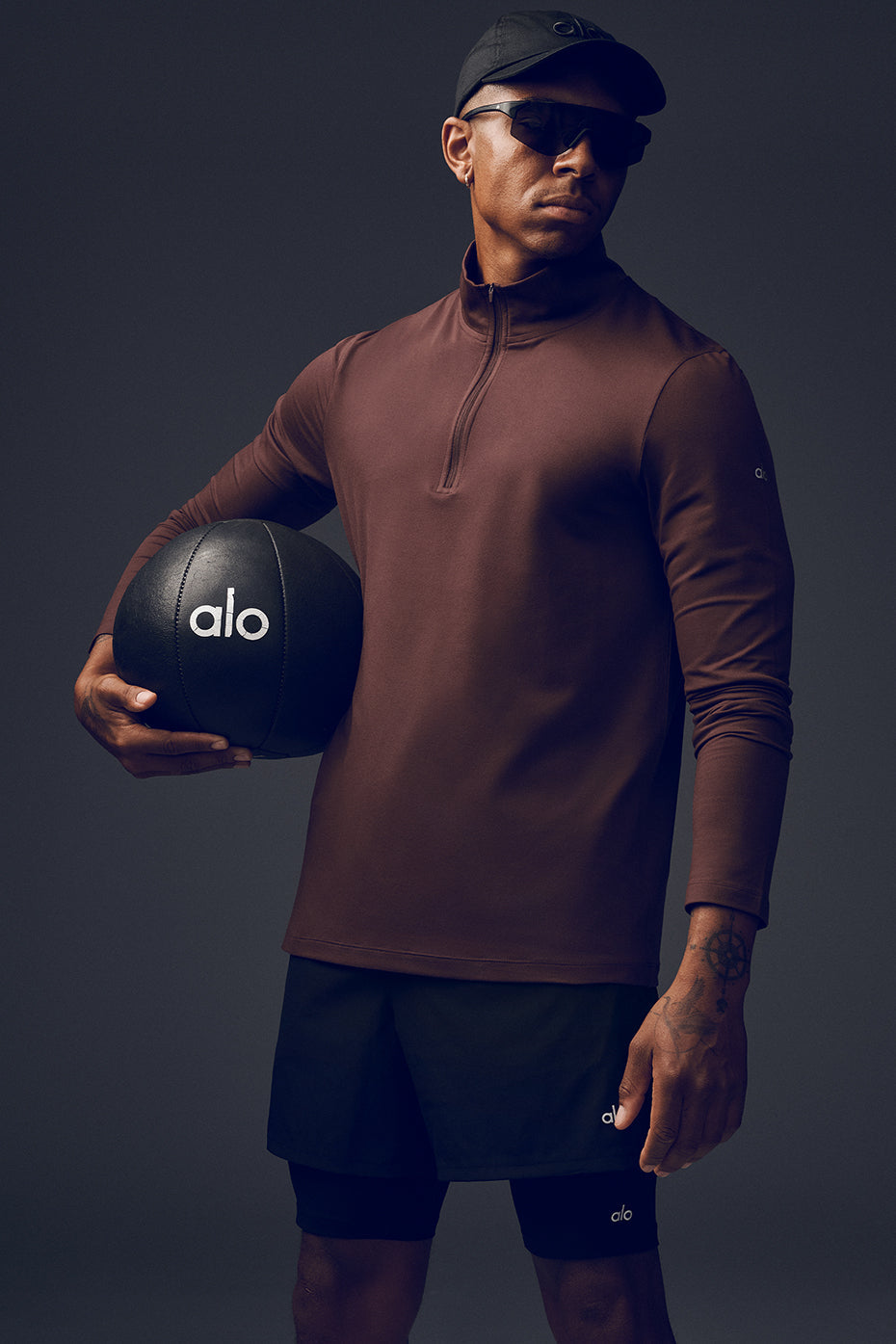 Alo Yoga Conquer 1/4 Zip Reform Long Sleeve - Brownstone
