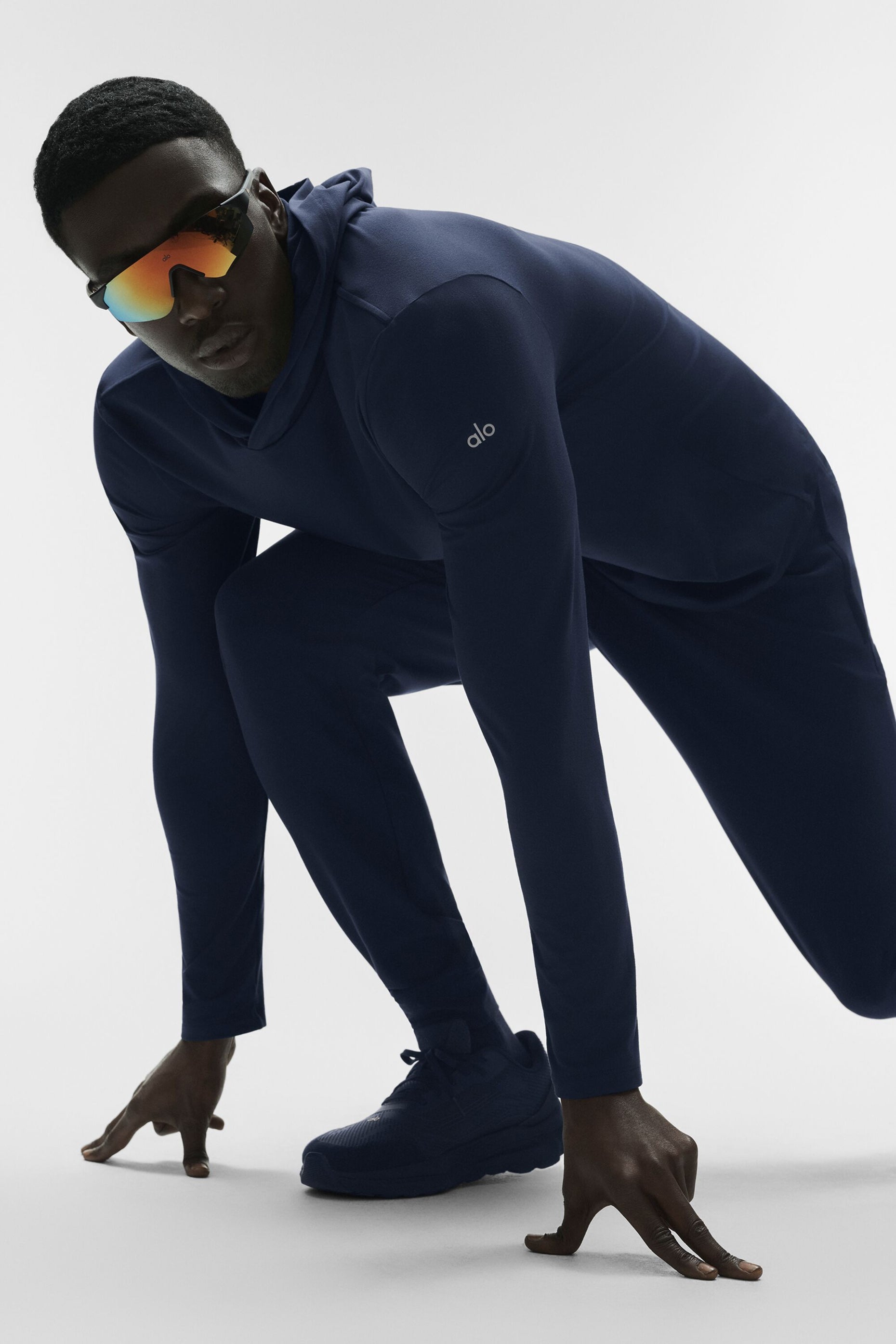 Alo Yoga Conquer Reform Long Sleeve With Hood - Navy