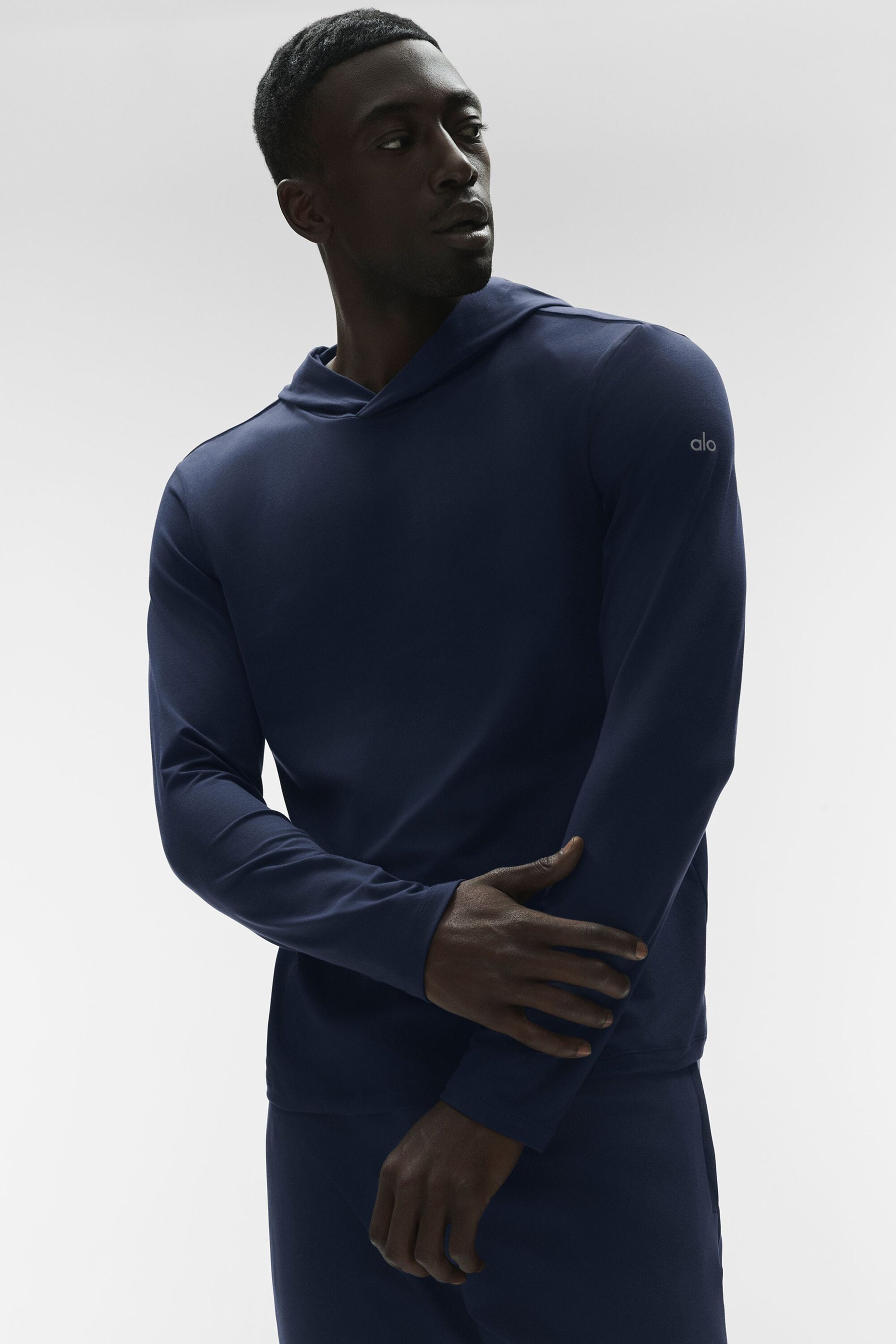 Alo Yoga Conquer Reform Long Sleeve With Hood - Navy