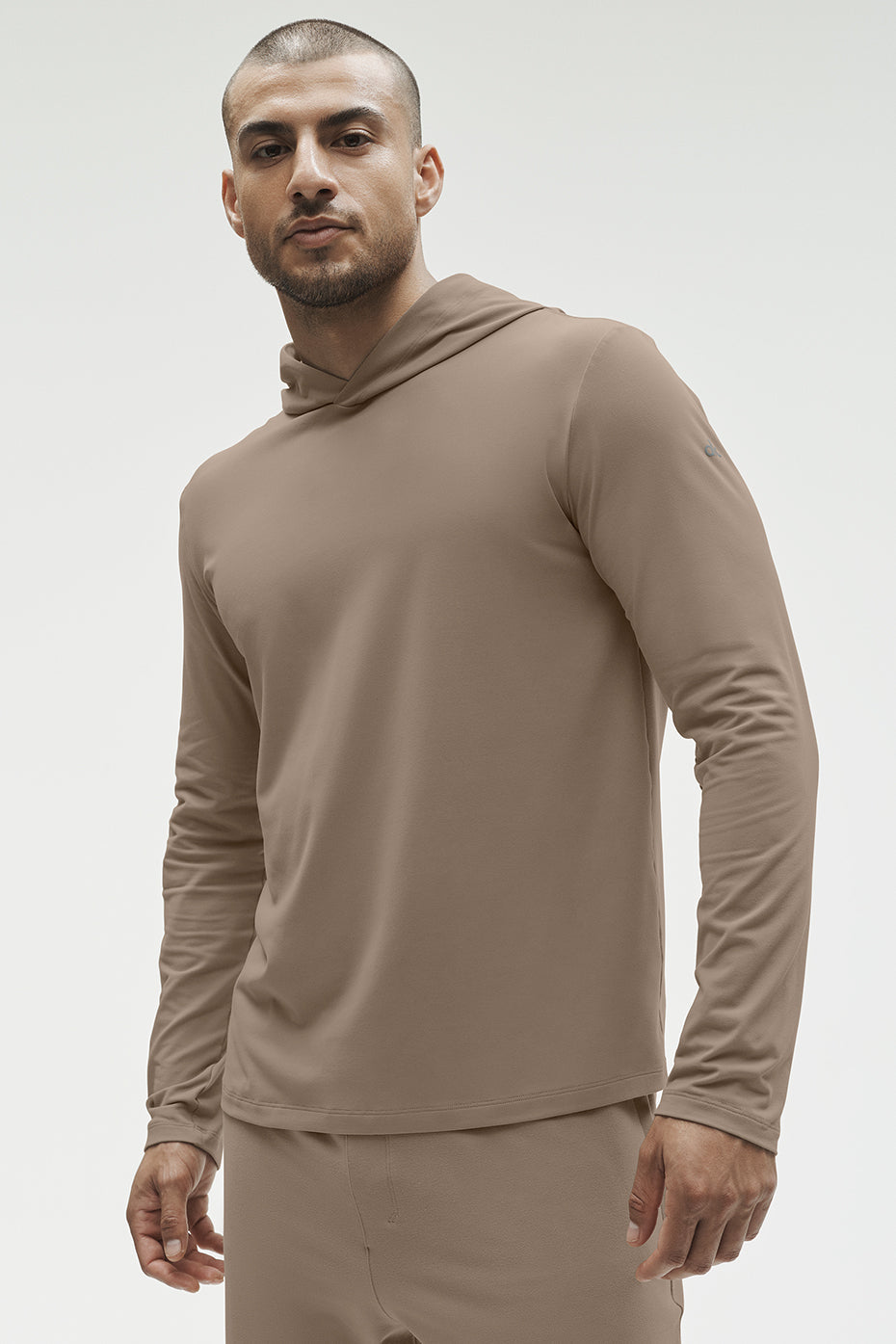 Alo Yoga Conquer Reform Long Sleeve With Hood - Gravel