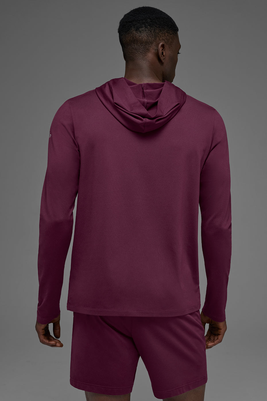 Alo Yoga Conquer Reform Long Sleeve With Hood - Burgundy