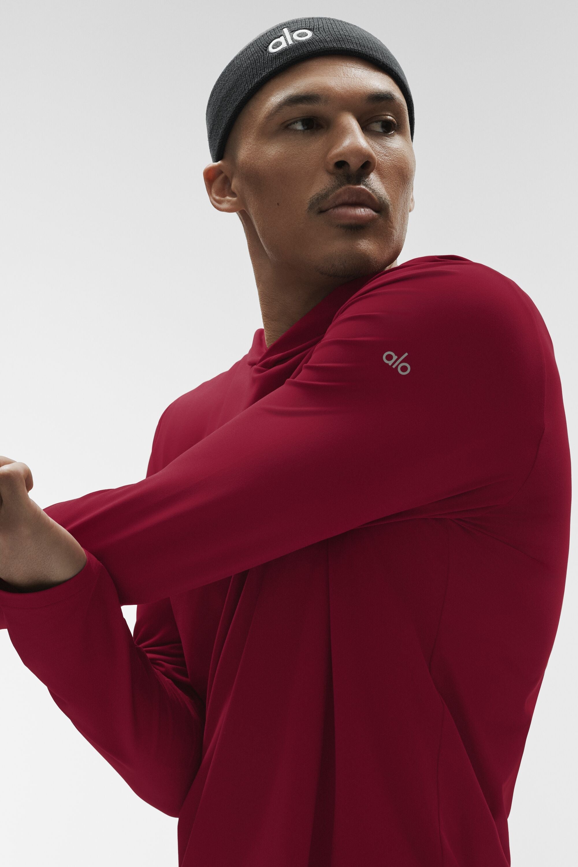 Alo Yoga Conquer Reform Long Sleeve With Hood - Garnet