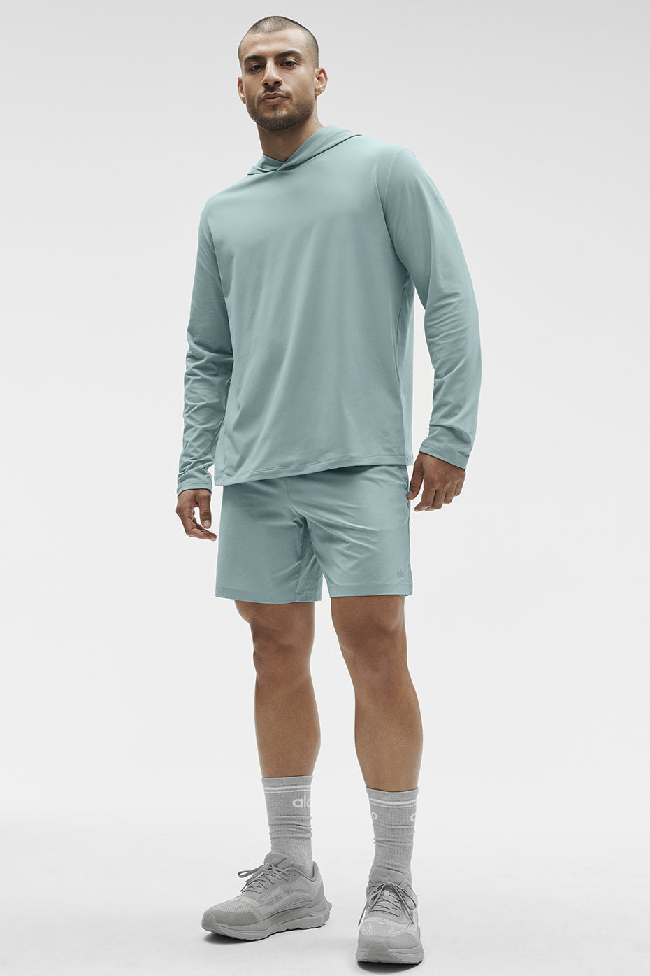 Alo Yoga Conquer Reform Long Sleeve With Hood - Desert Sage