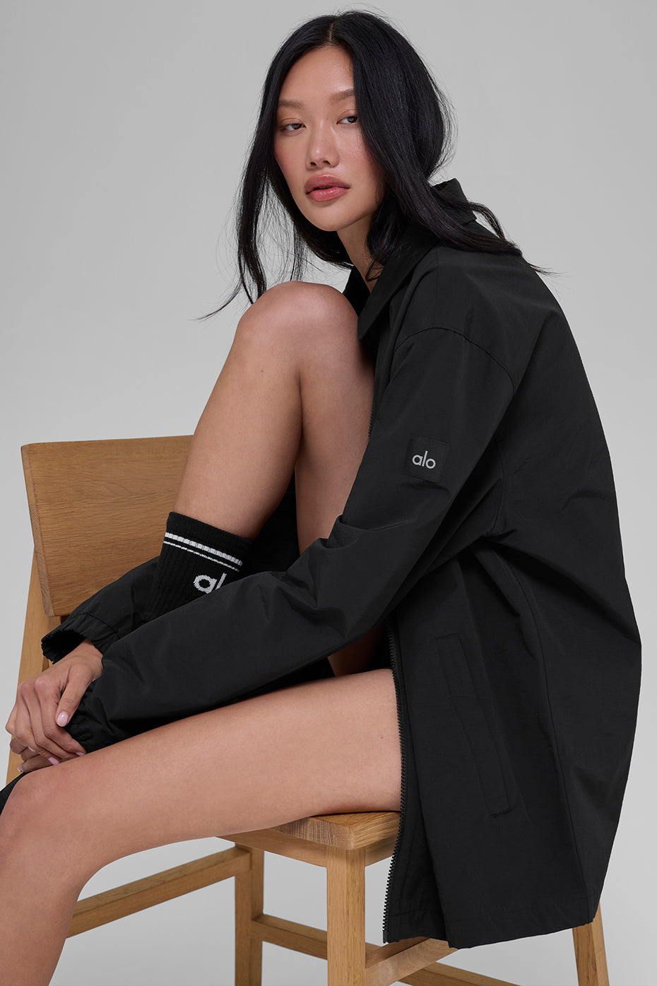 Alo Yoga Torrent Overshirt - Black