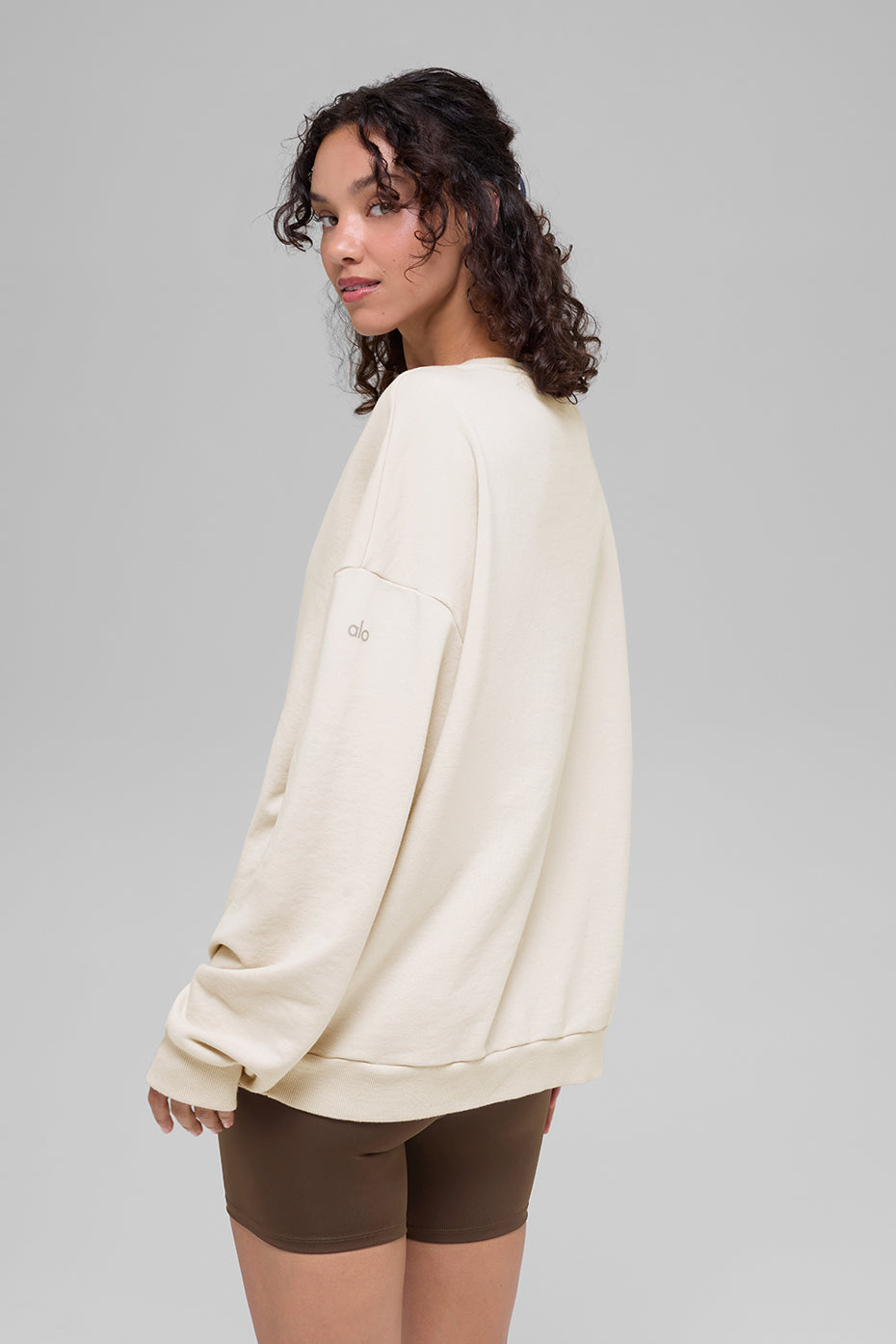 Alo Yoga Chill Crew Neck Pullover - Bone