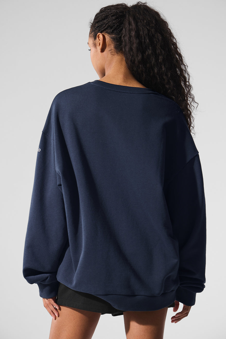 Alo Yoga Chill Crew Neck Pullover - Navy