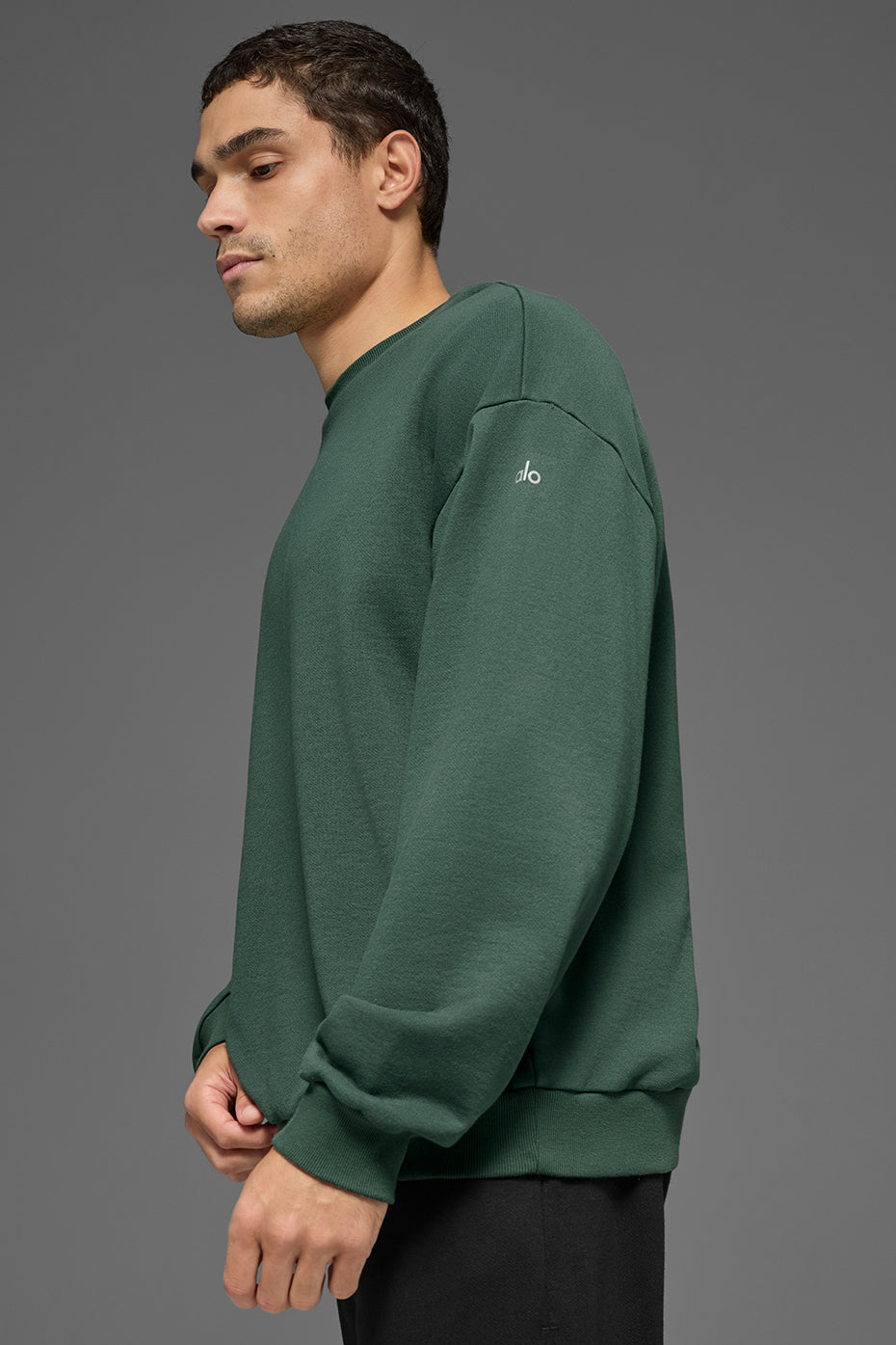 Alo Yoga Chill Crew Neck Pullover - Clover Green