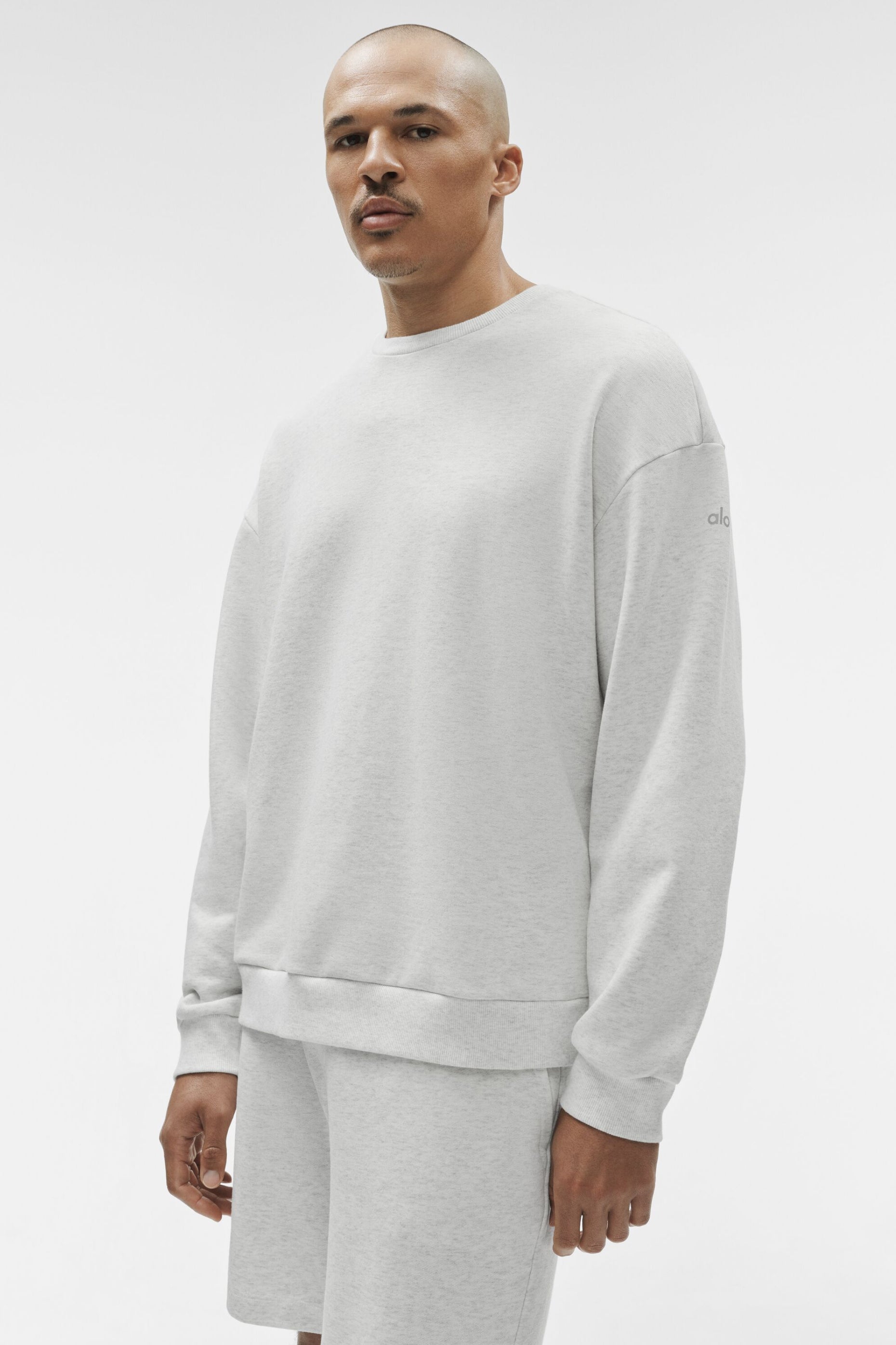 Alo Yoga Chill Crew Neck Pullover - White Heather