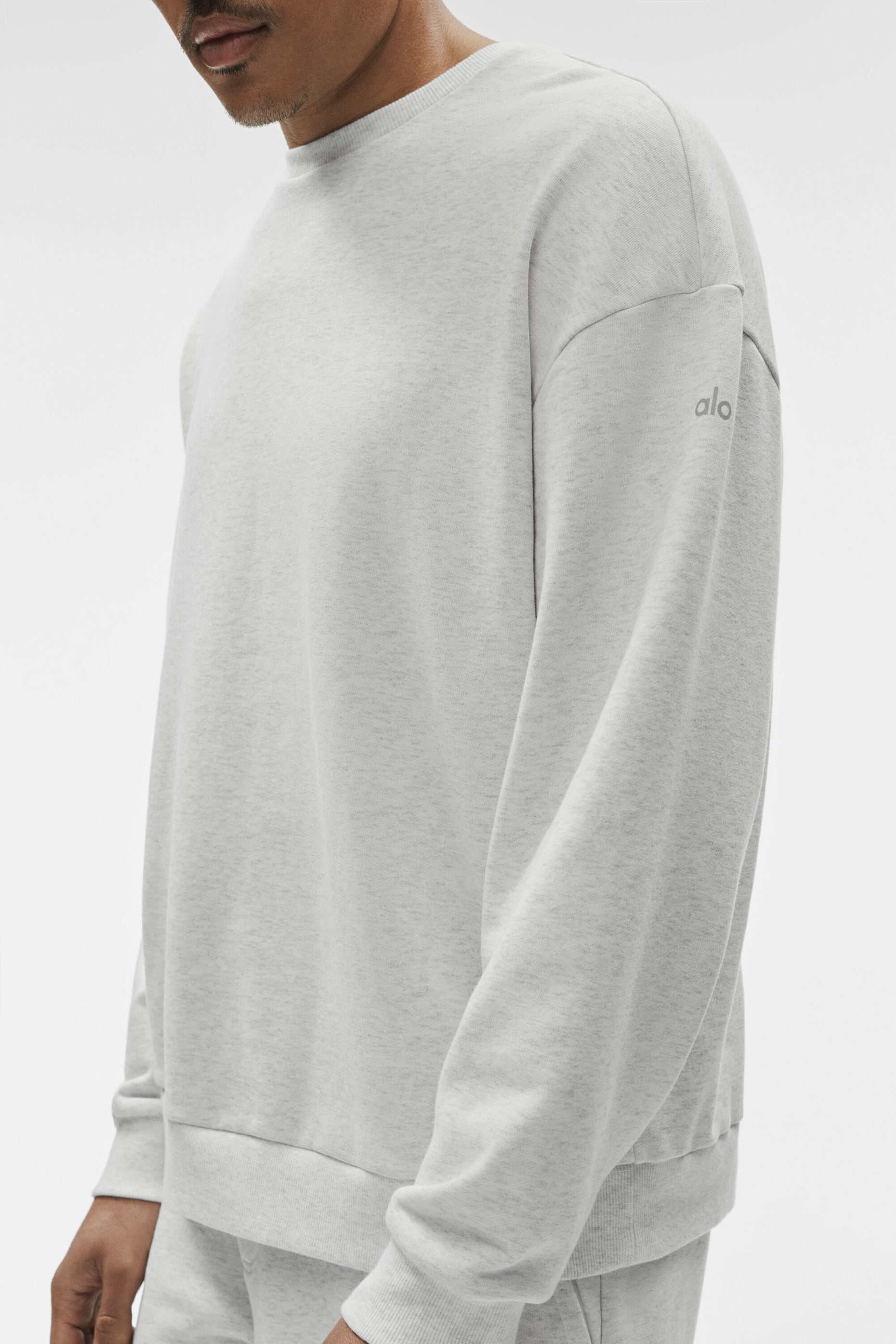 Alo Yoga Chill Crew Neck Pullover - White Heather
