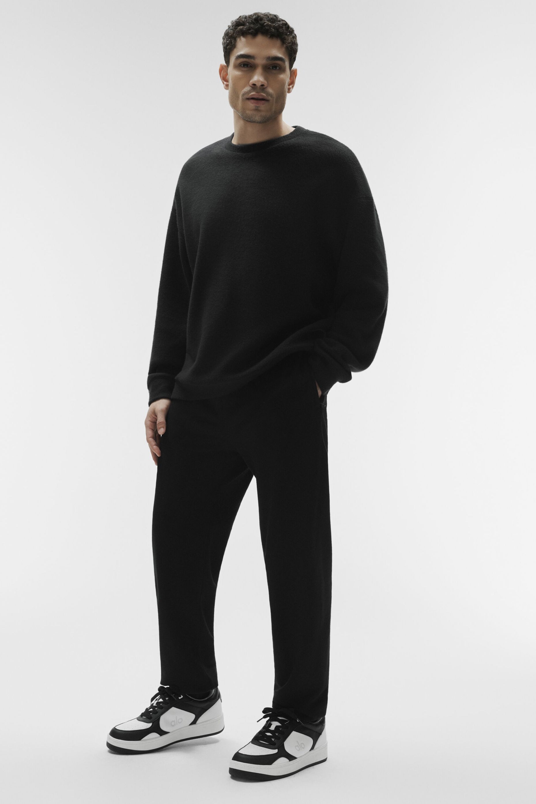 Alo Yoga Triumph Restore Crew Neck Sweatshirt - Black