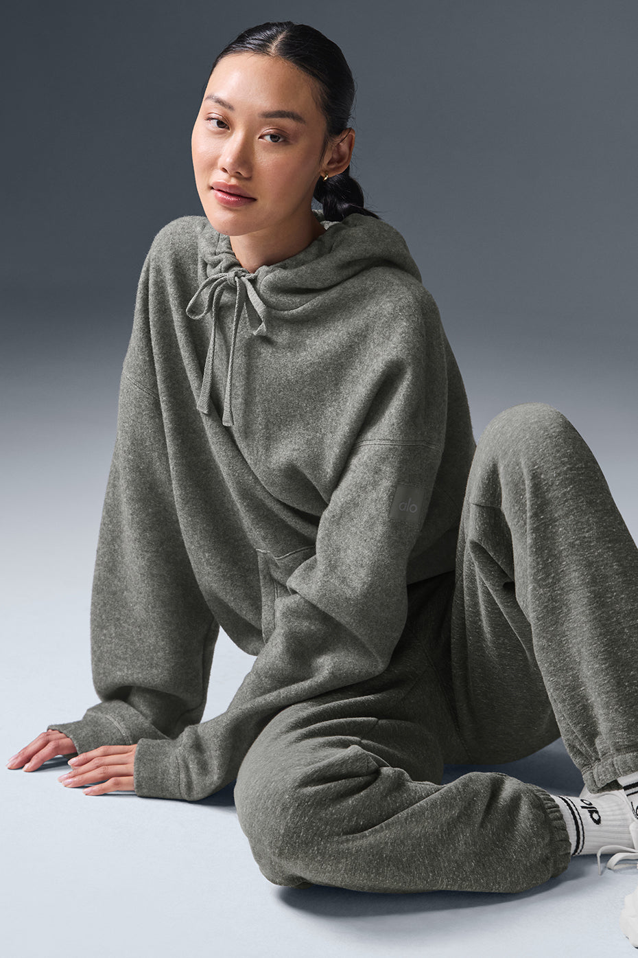 Alo Yoga Triumph Restore Hoodie - Grey Triblend