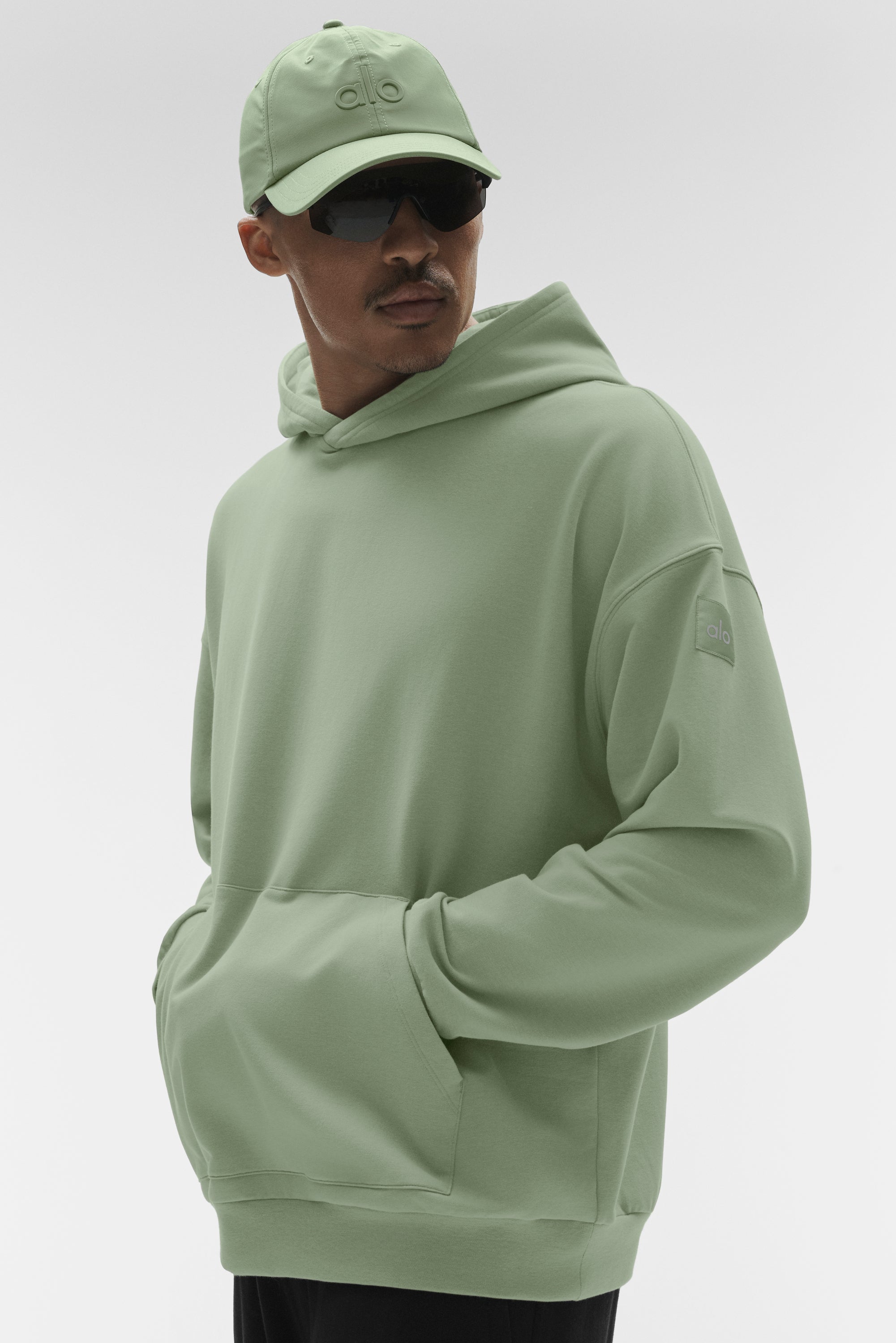 Alo Yoga Double Take Hoodie - Dune Grass