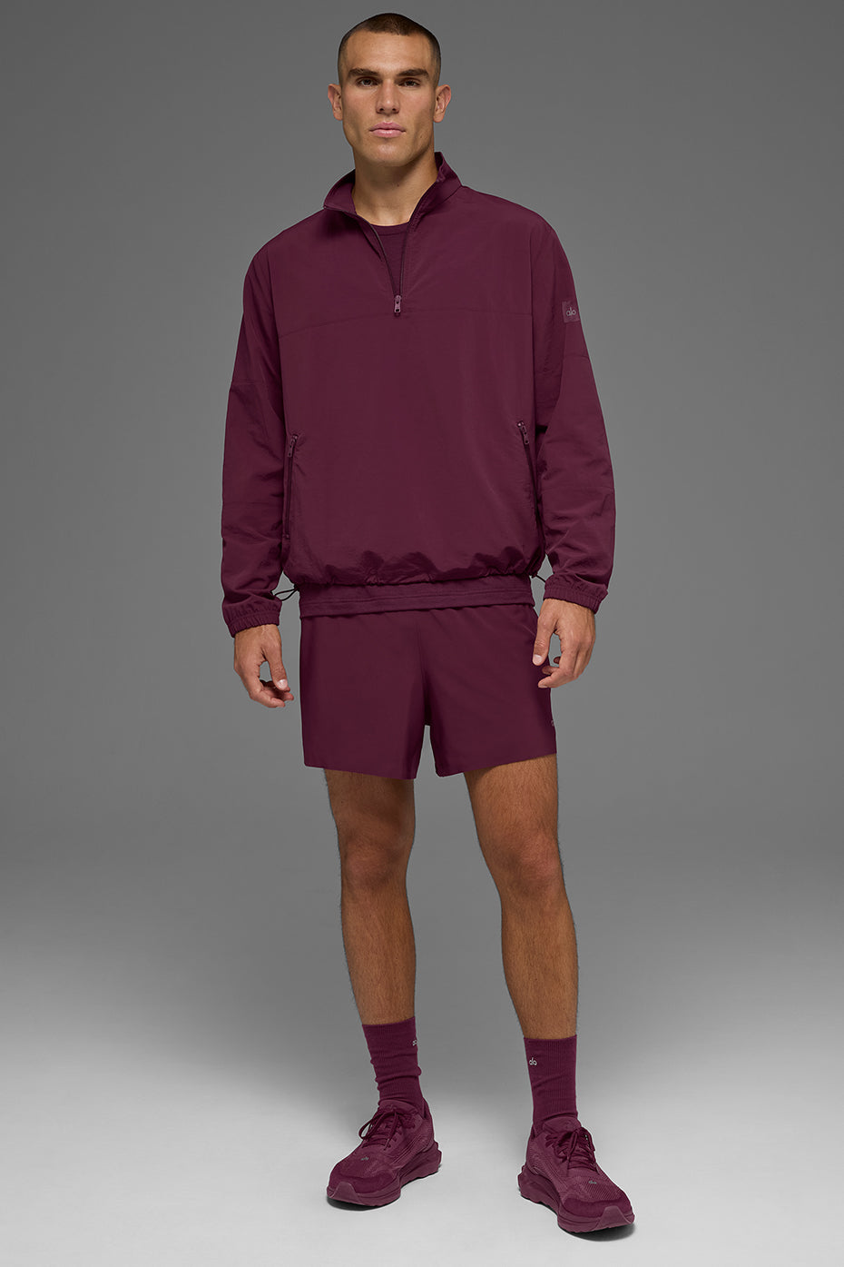 Alo Yoga Light Weight Takeaway Track Pullover - Burgundy